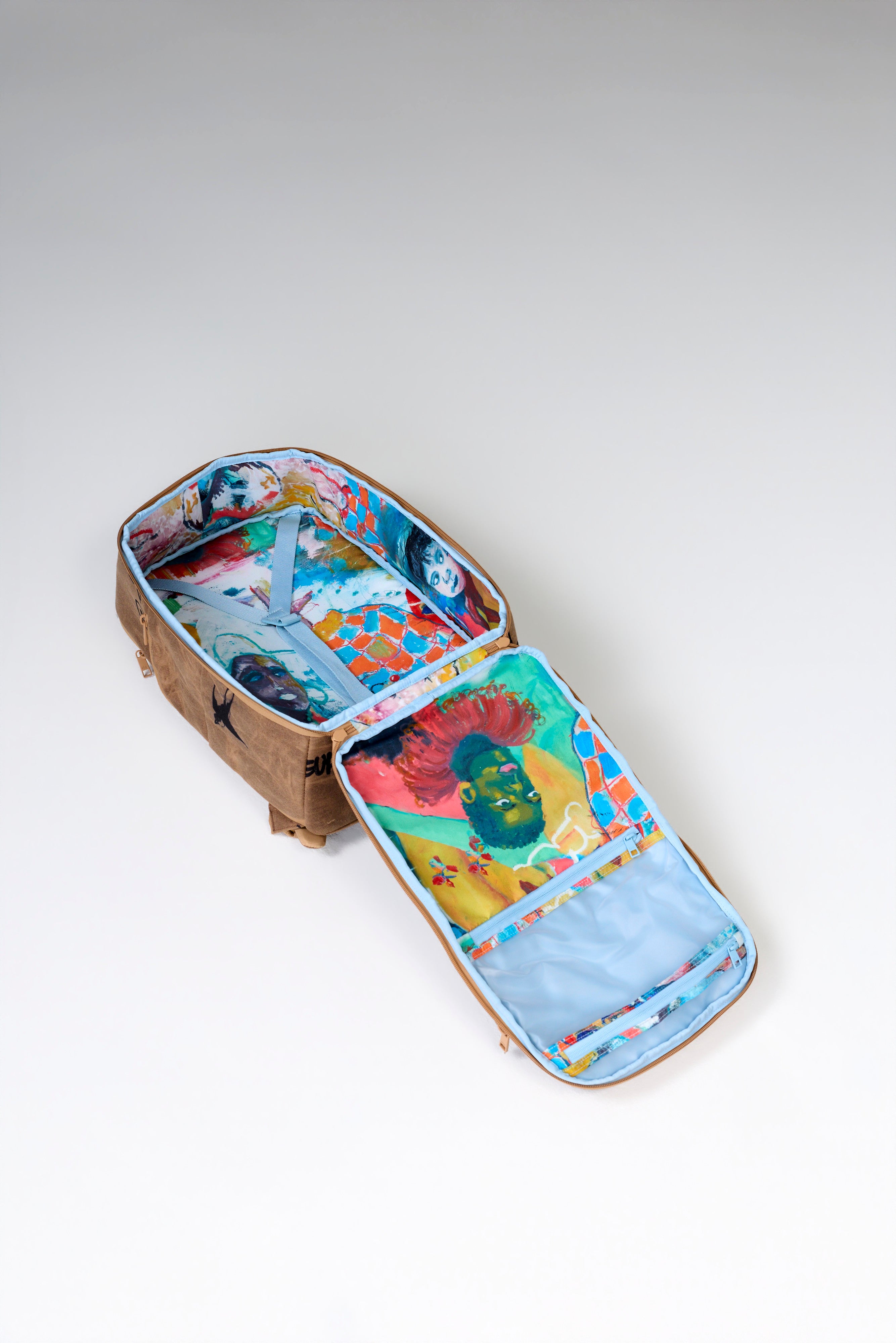 beis-x-kidsuper-pro-travel-sac-dos-cargo-graffiti-16 image 4