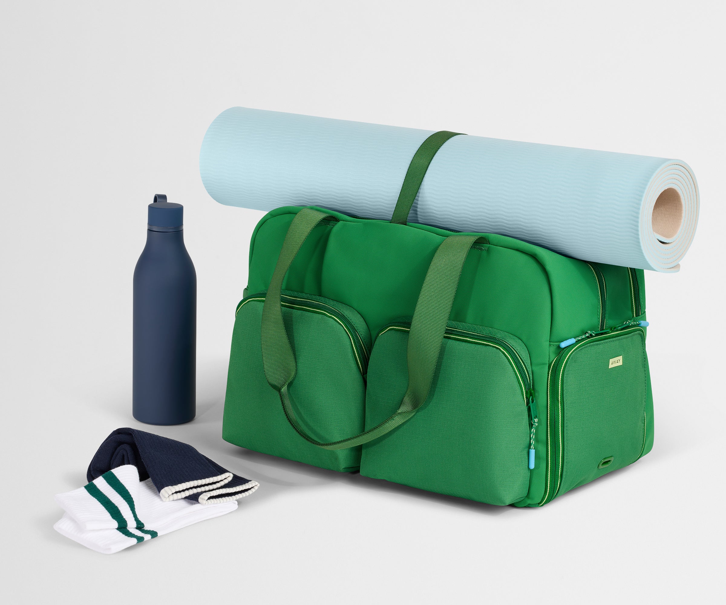 away-gym-bag-sac-de-sport-raquette-clubhouse-green image 7