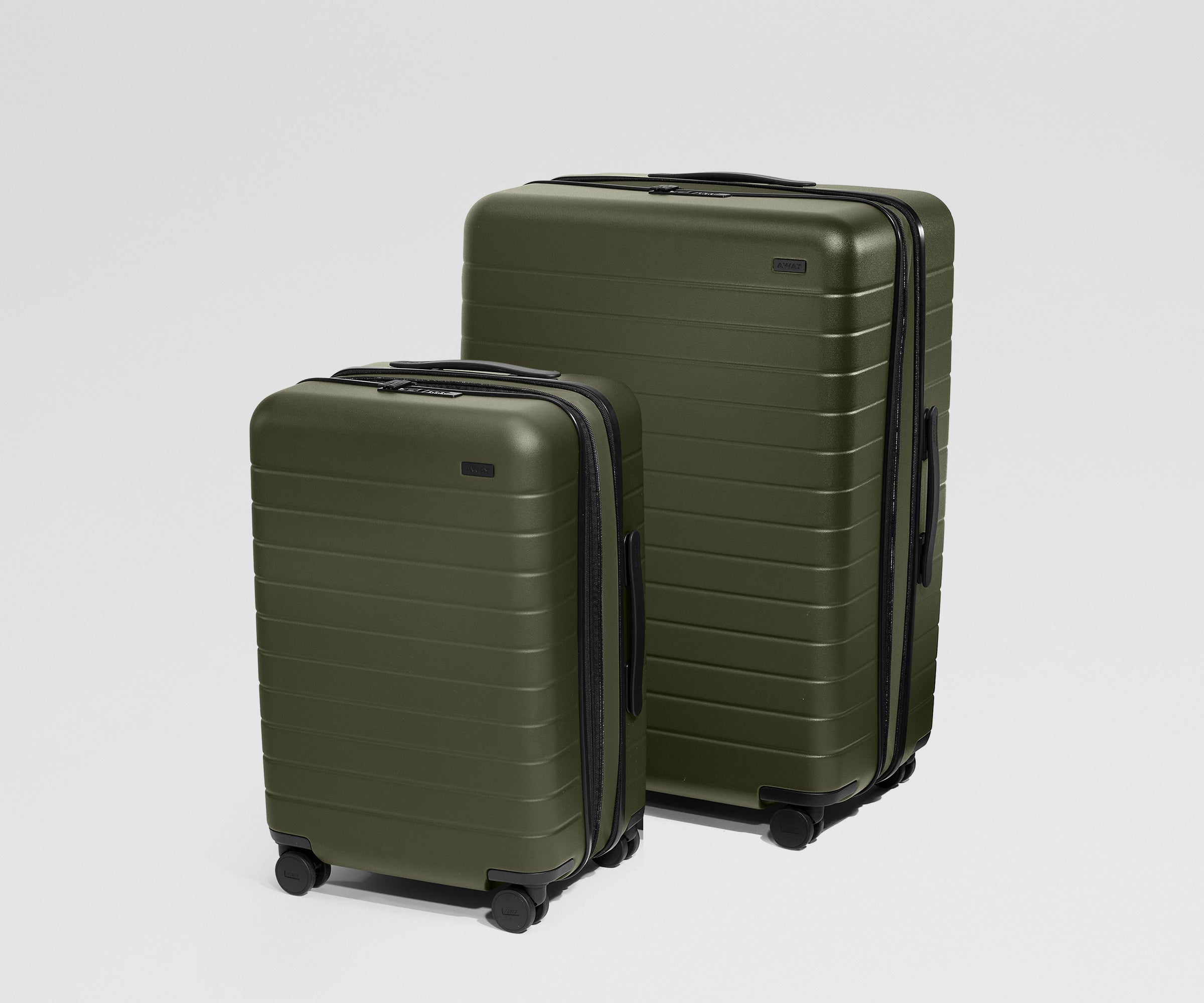 away-luggage-sets-extra-space-bundle-ensemble-valises image 1