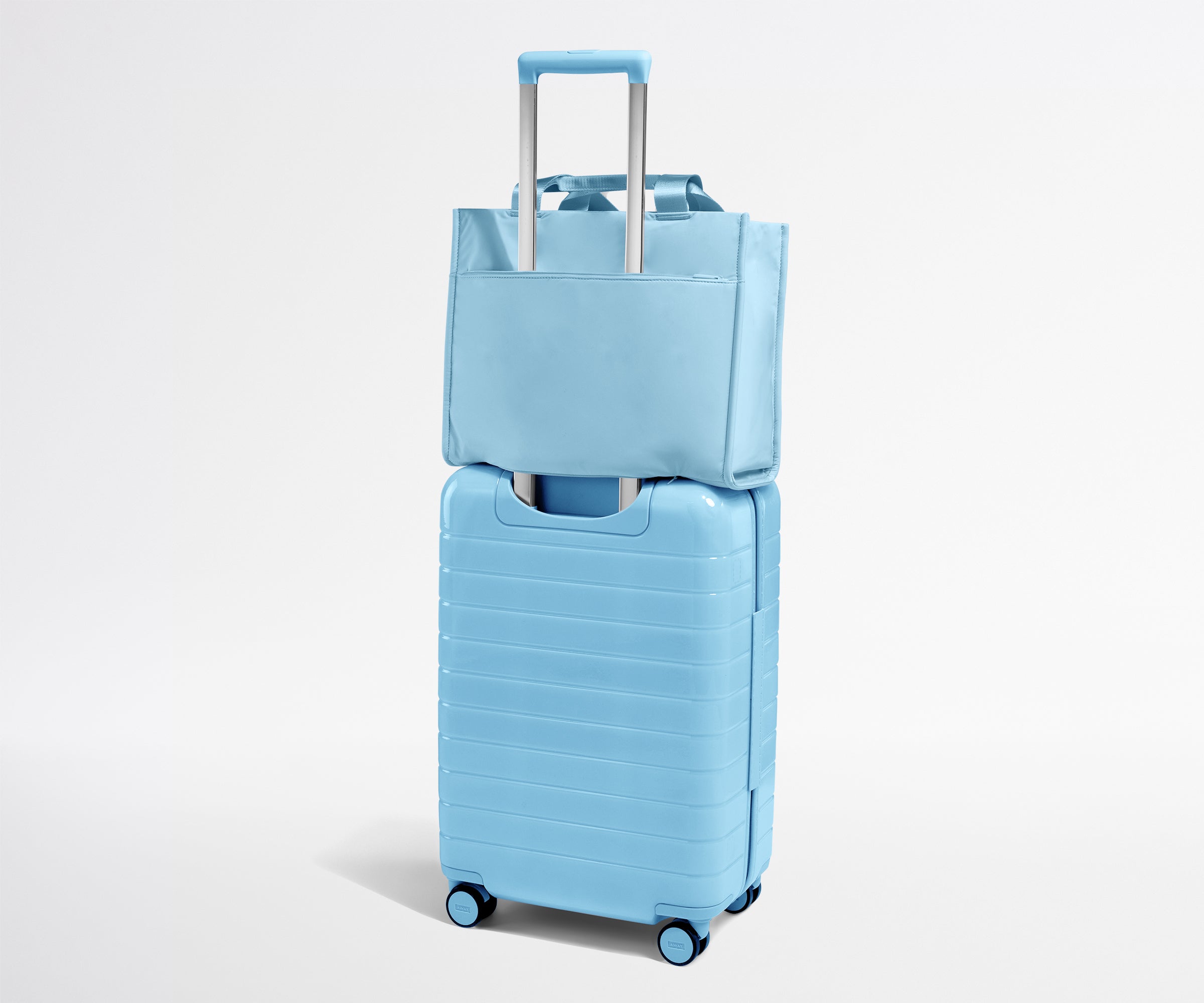 away-featherlight-daily-tote-opal-blue-ordinateur image 8