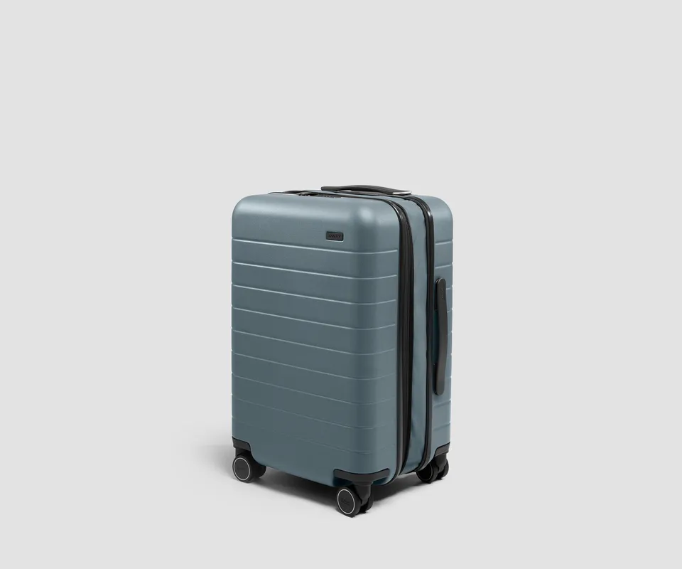 away-carry-on-flex-3-valise-cabine-bleu image 1
