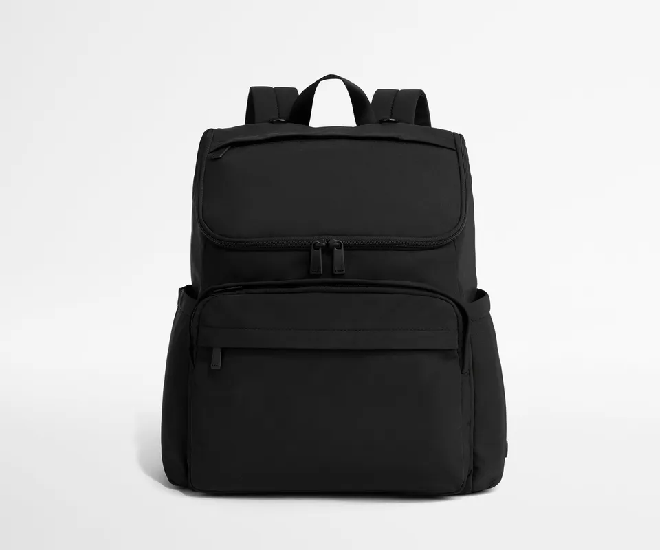 away-featherlight-diaper-backpack-sac-dos-langer-noir image 1