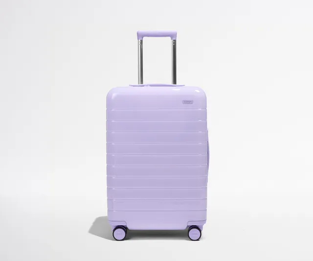 away-bigger-carry-on-valise-cabine-rigide-violet-lavande-glac image 1
