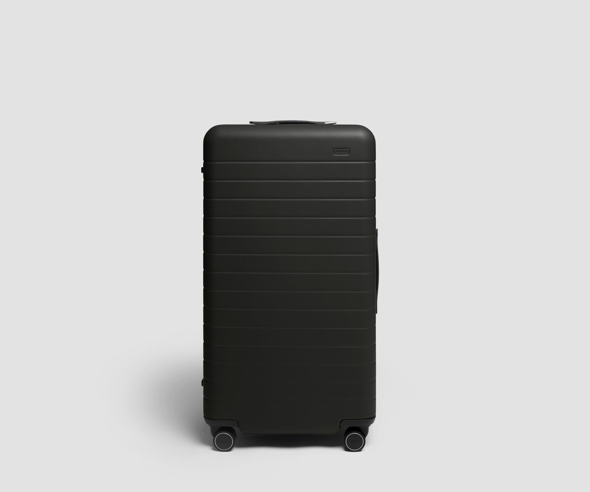 away-trunk-3-grande-valise-jet-black-3-semaines image 1