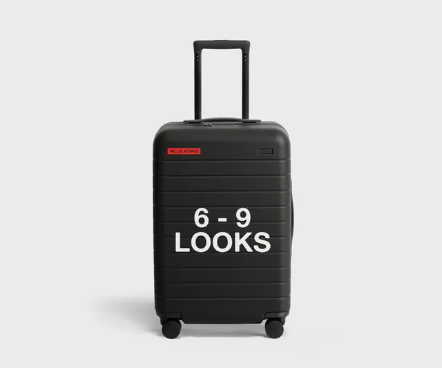 away-bigger-carry-on-valise-cabine-6-9-looks-rigide image 1