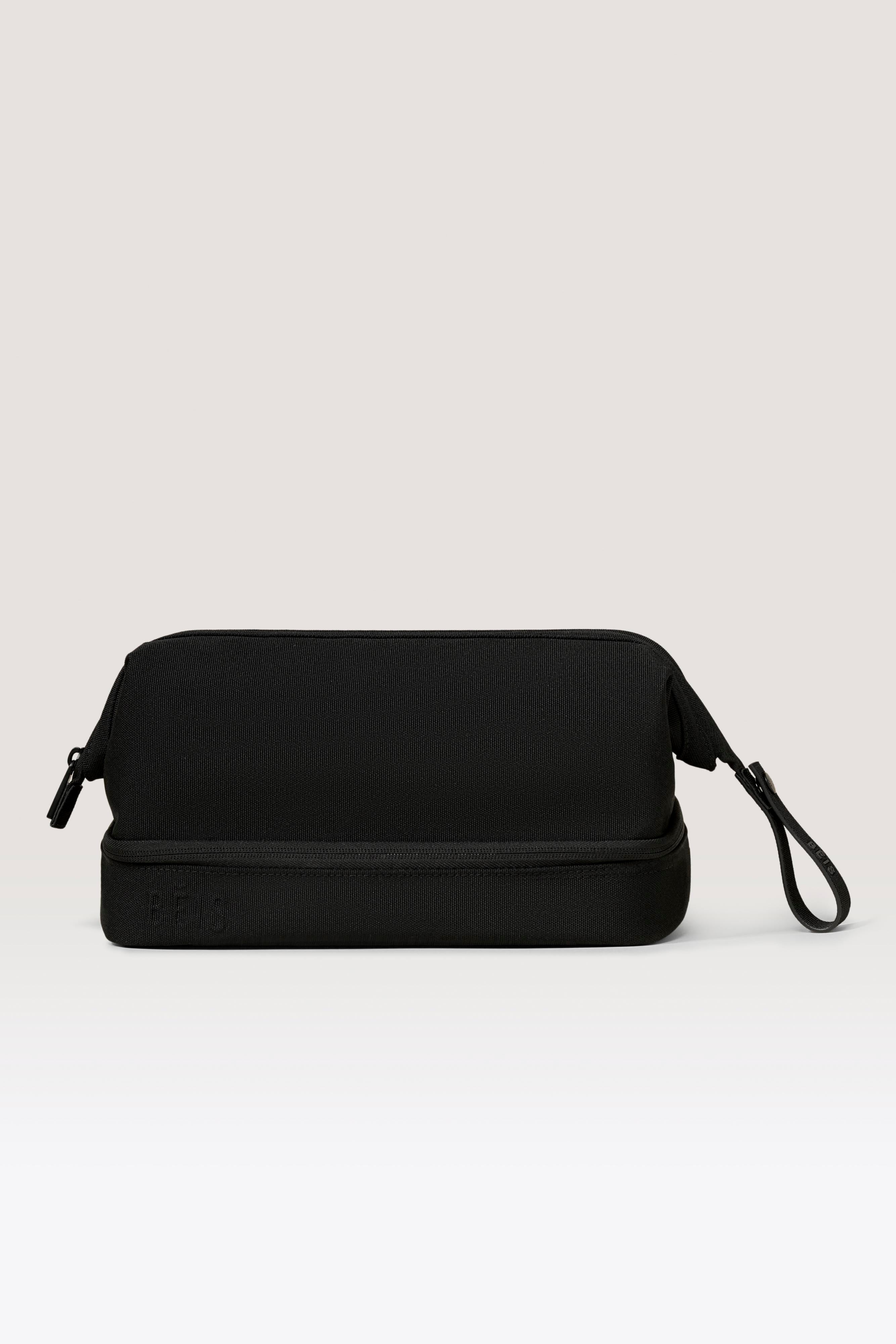 beis-the-dopp-kit-trousse-de-toilette-noire-suspendue image 1