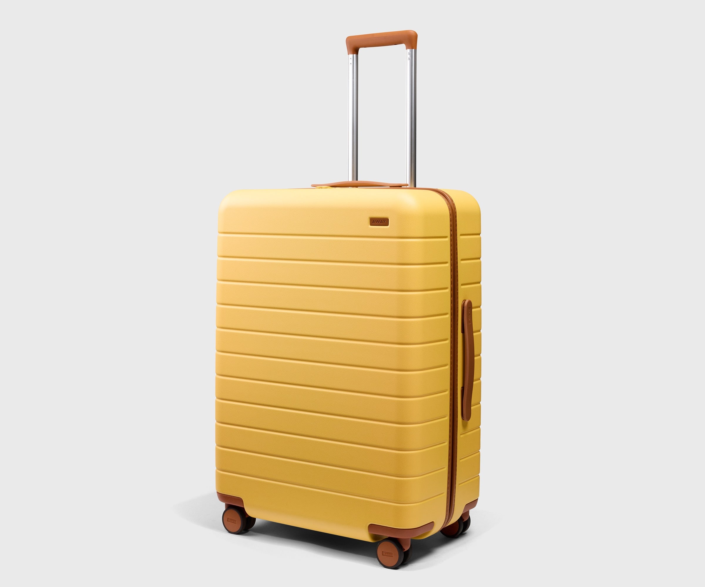away-medium-valise-soute-woody-yellow-toy-story image 2