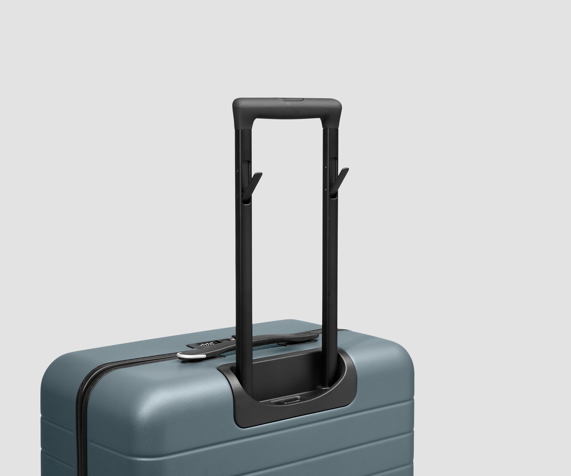 away-large-3-valise-soute-coast-blue-rigide image 5