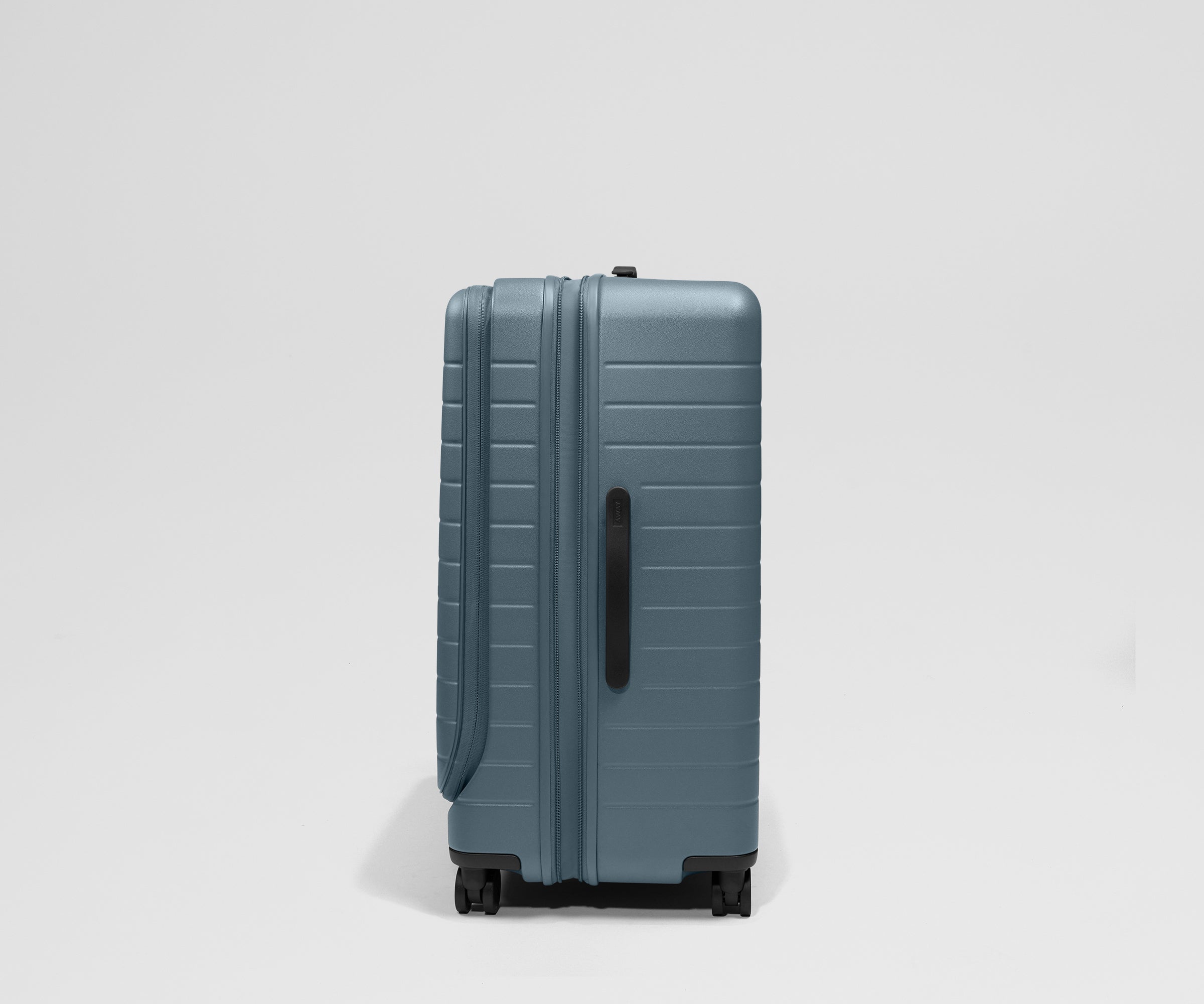away-topside-medium-trunk-valise-soute-coast-blue-frein image 3