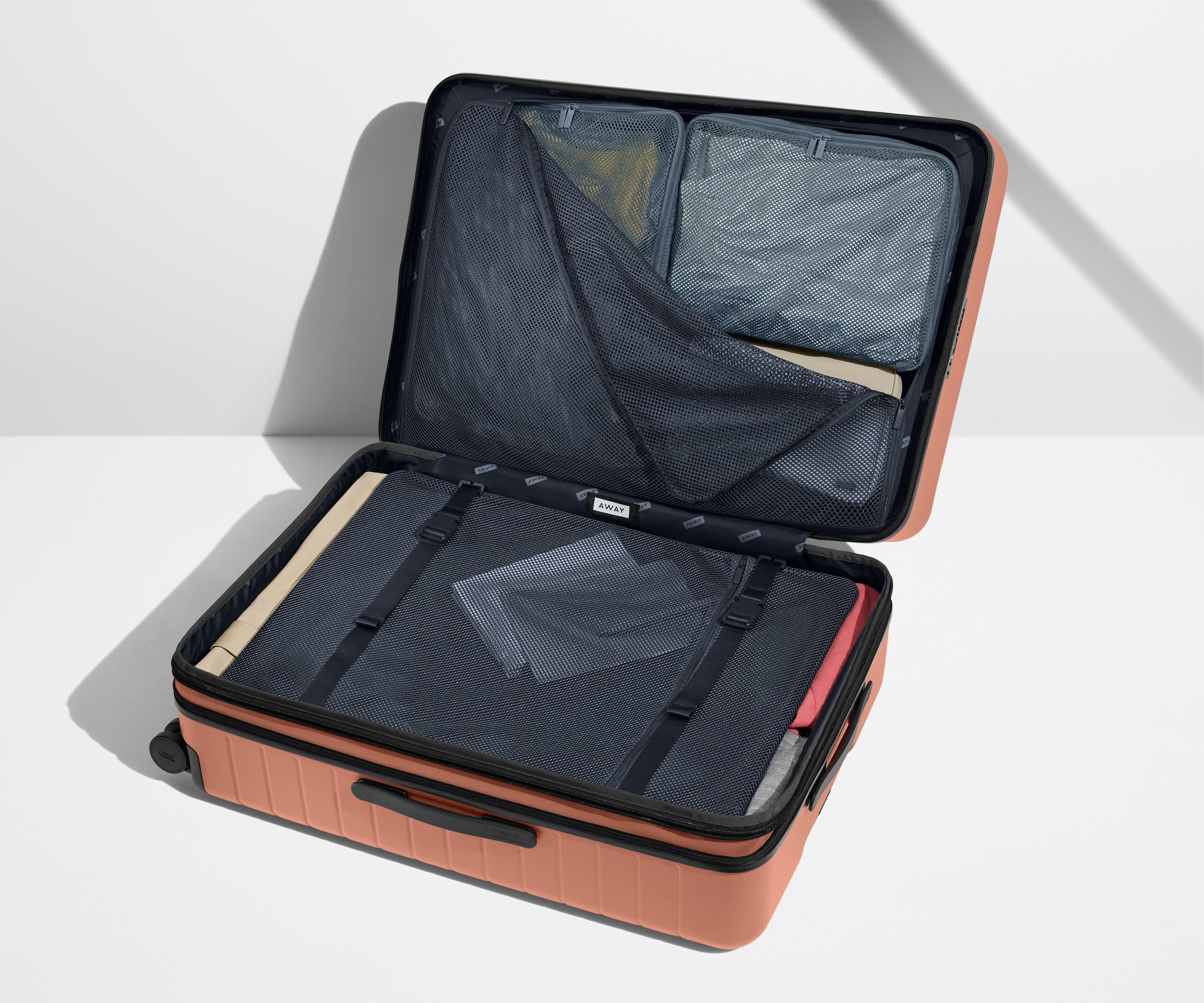 away-large-flex-valise-soute-clay-pink image 6