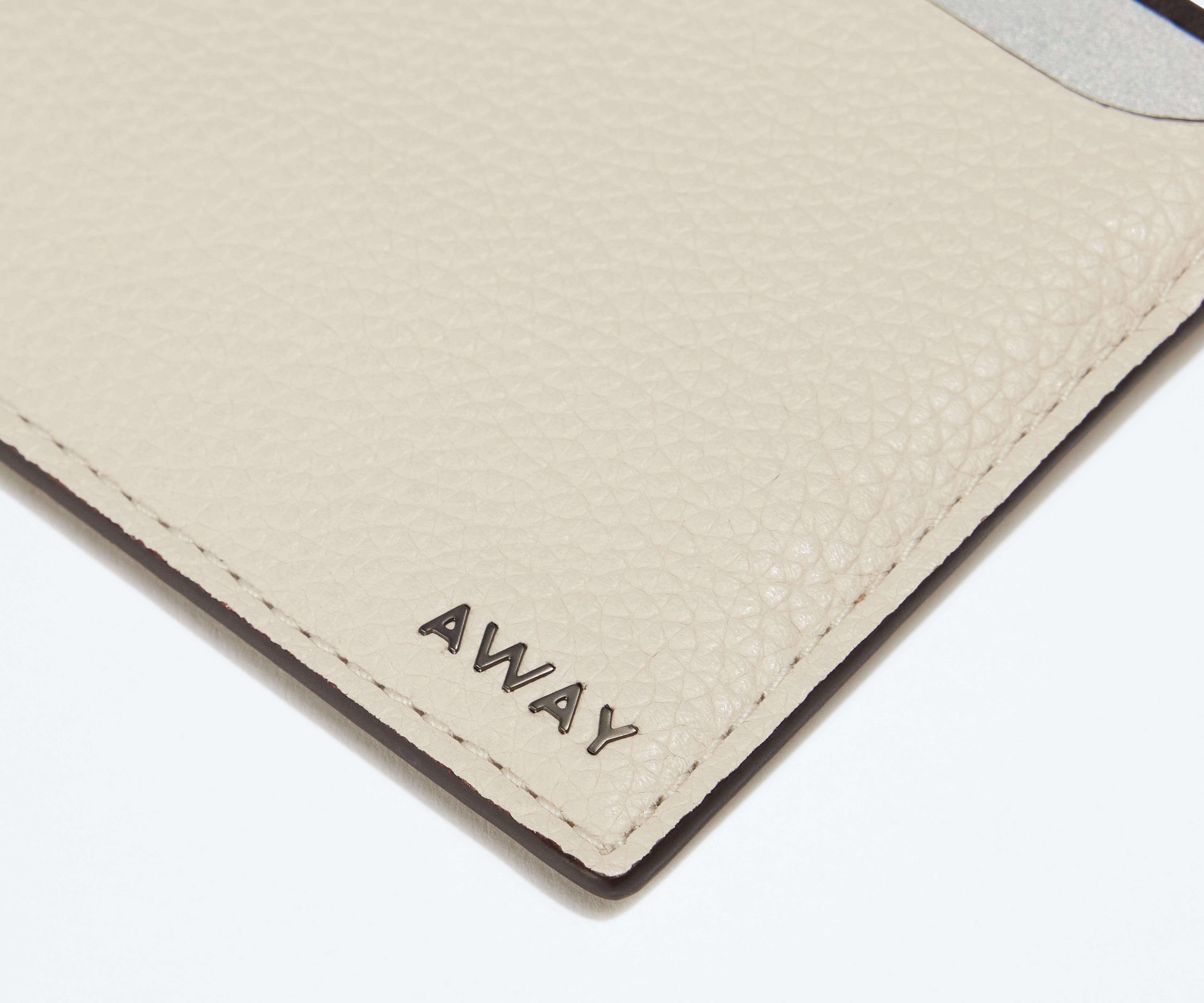 away-card-case-porte-cartes-cuir-blanc-cr-me image 3