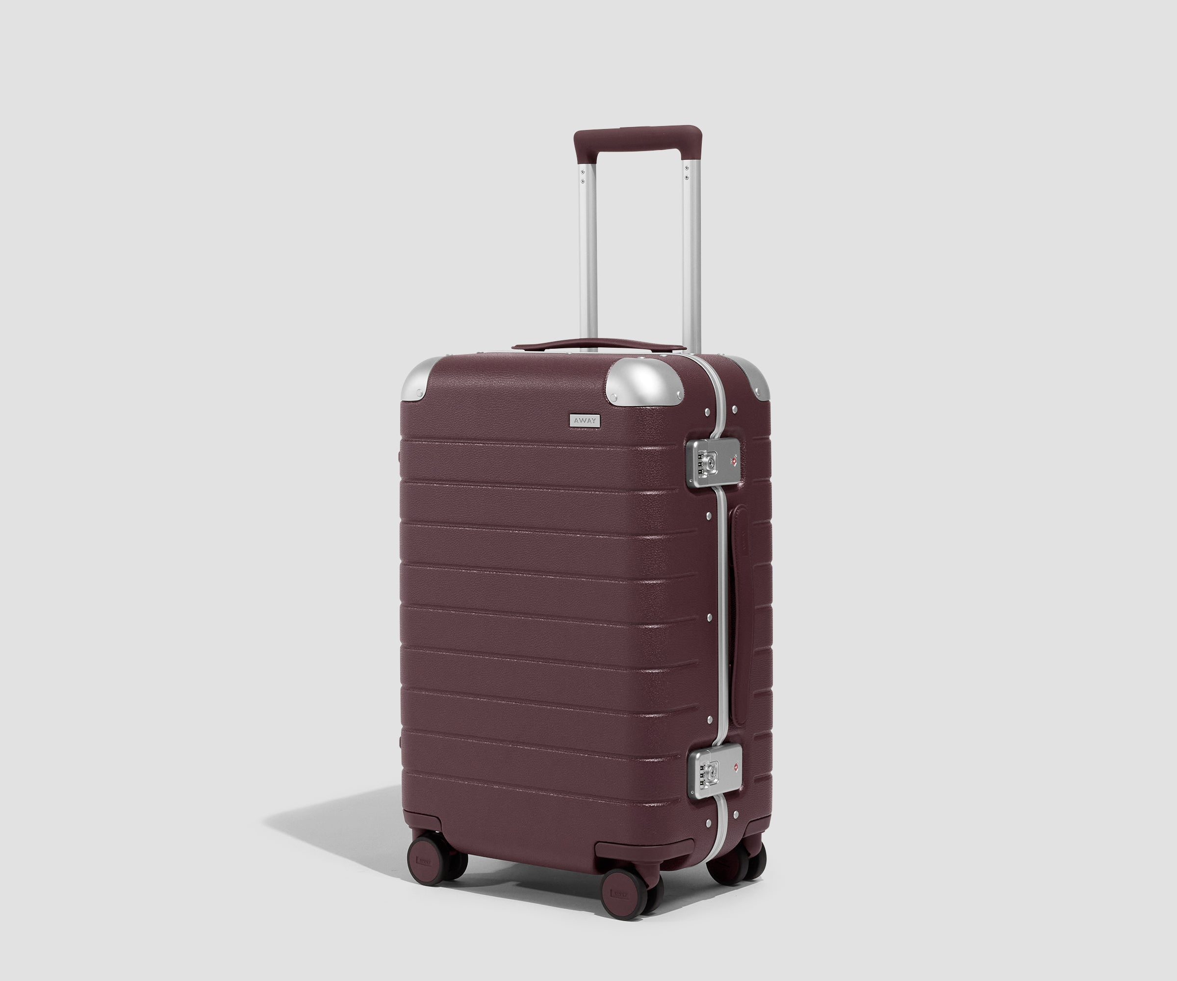 away-aluminum-edge-valise-cabine-oxblood-red-aluminium image 1
