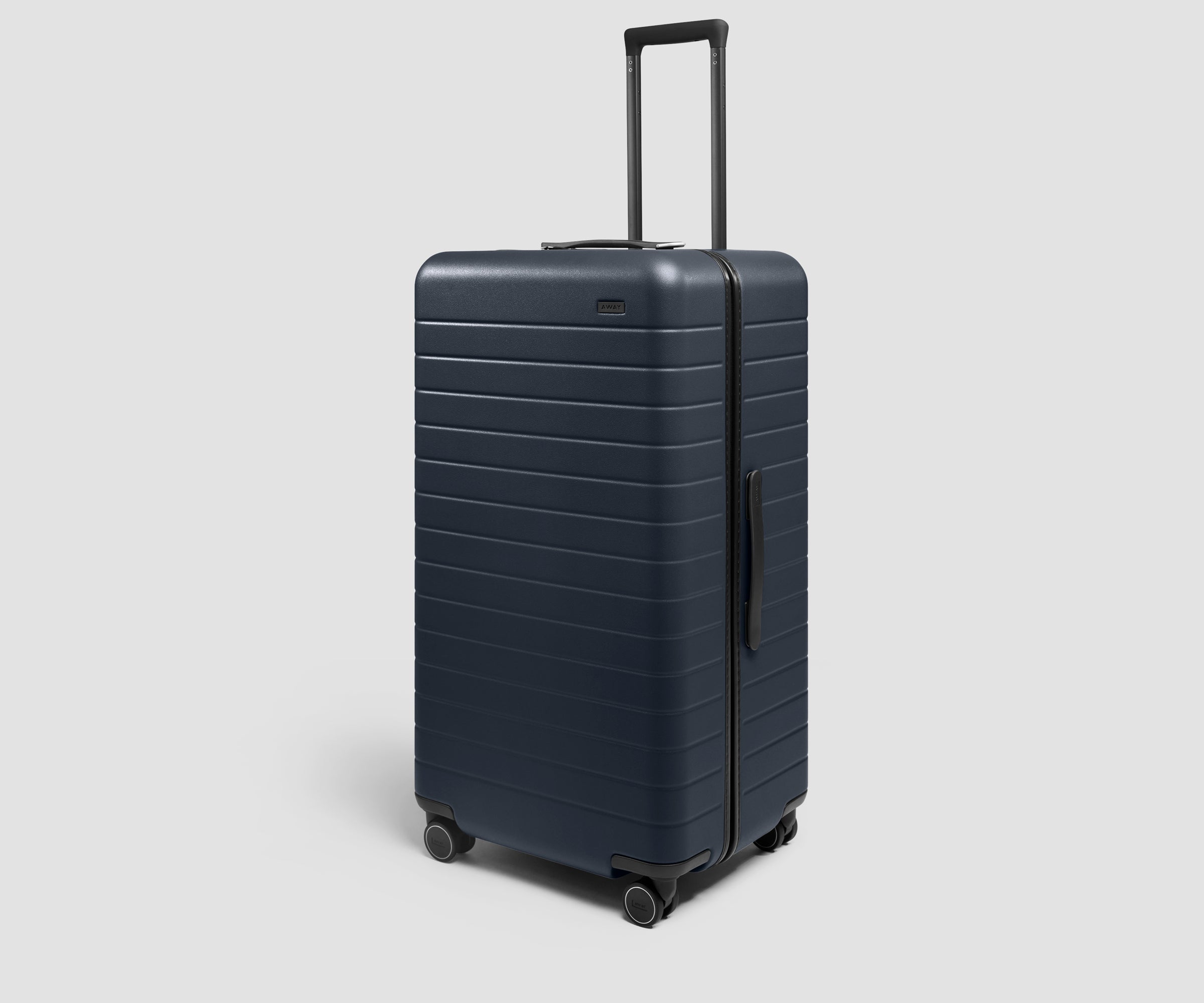 away-trunk-3-valise-soute-bleu-marine-grand-volume image 2