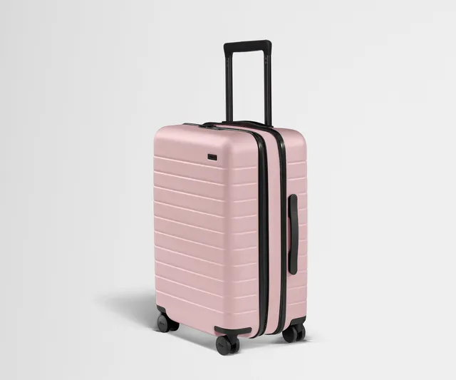 away-bigger-carry-on-flex-valise-cabine-blush-pink image 1