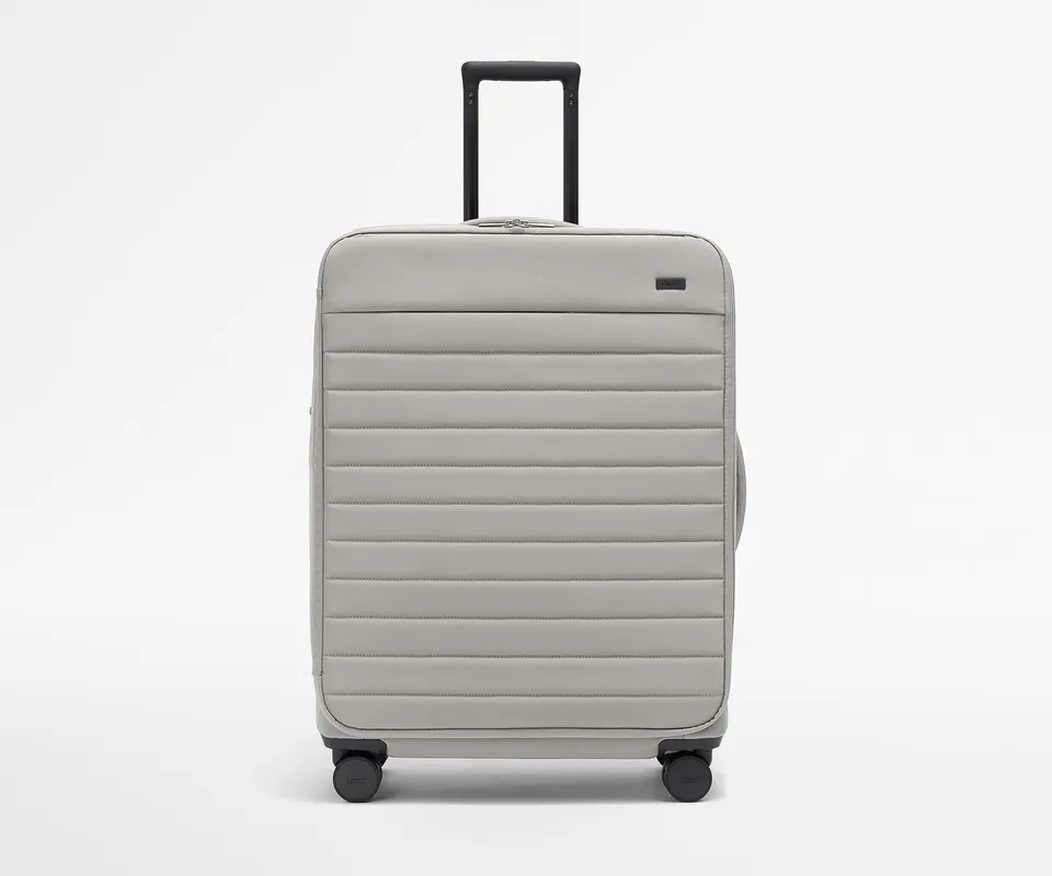 away-softside-large-valise-soute-gris-nuage-souple image 1