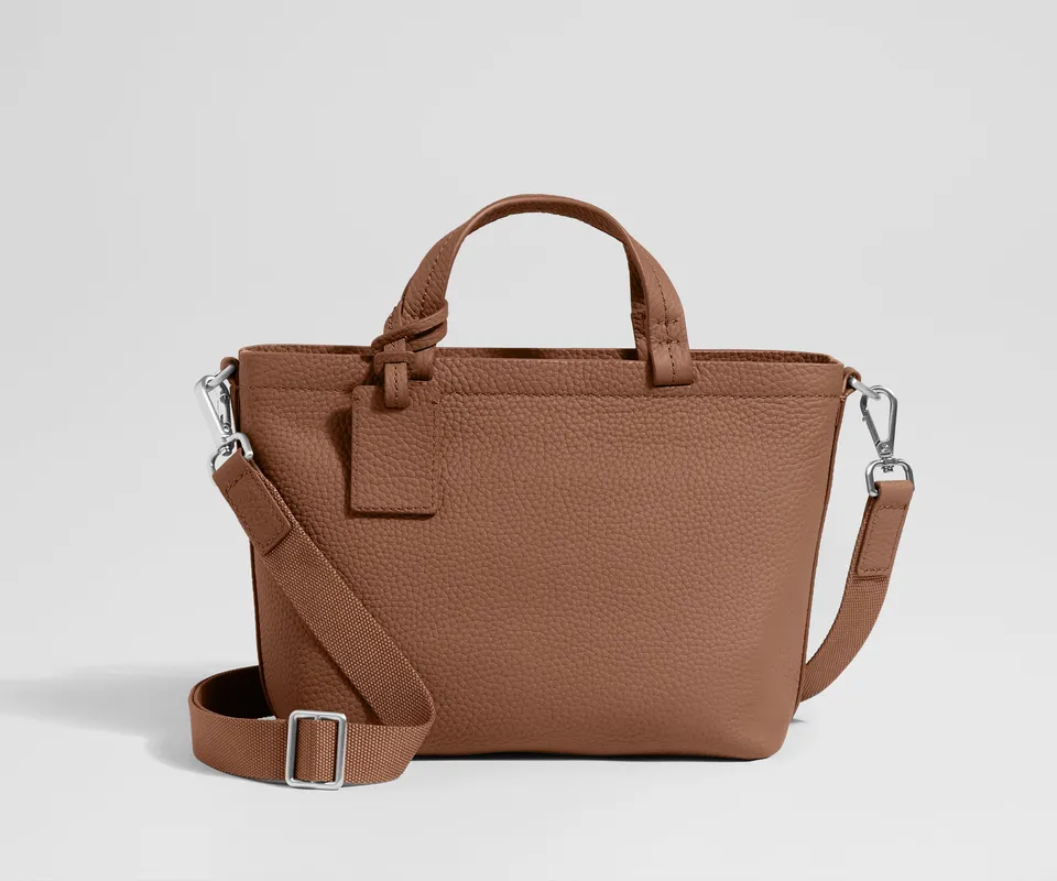 away-leather-crossbody-sac-bandouli-re-saddle-brown image 1