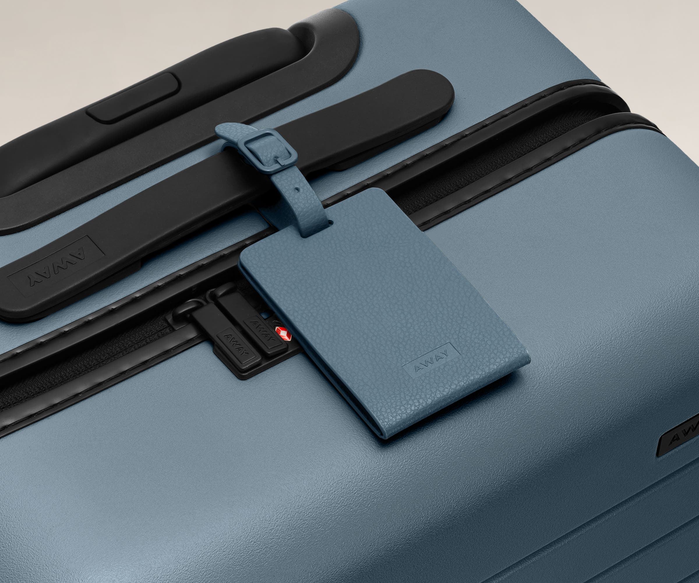 away-luggage-tag-tiquette-bagage-coast-blue-cuir-personnalisable image 3