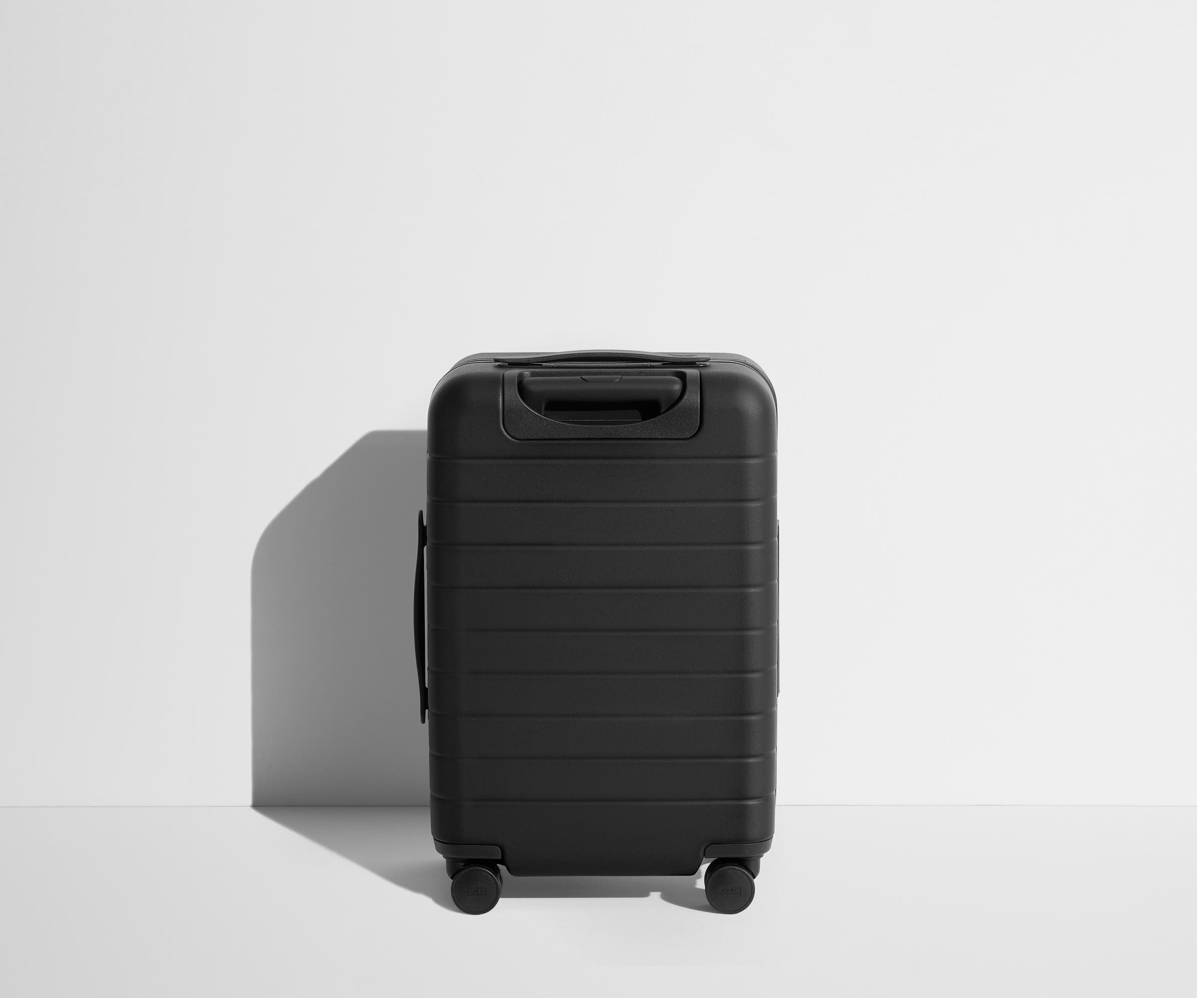 away-the-carry-on-valise-cabine-noir-compression image 7
