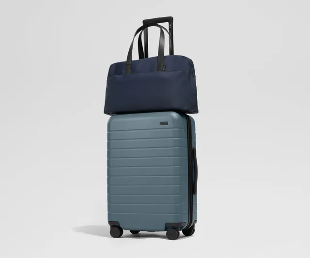 away-best-bundle-set-valise-bigger-carry-on-sac-everywhere image 1