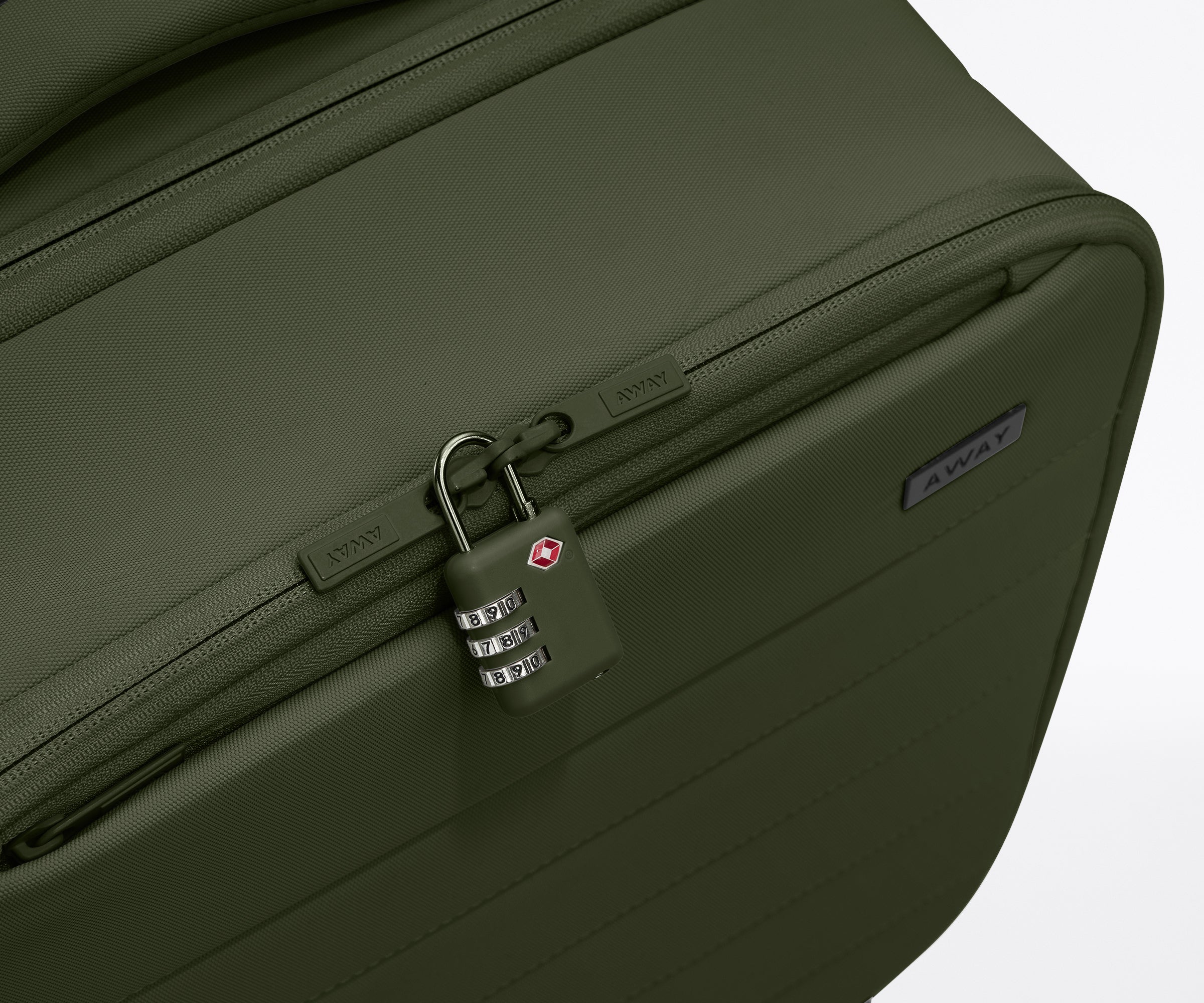 away-carry-on-softside-compact-valise-cabine-vert-olive image 7