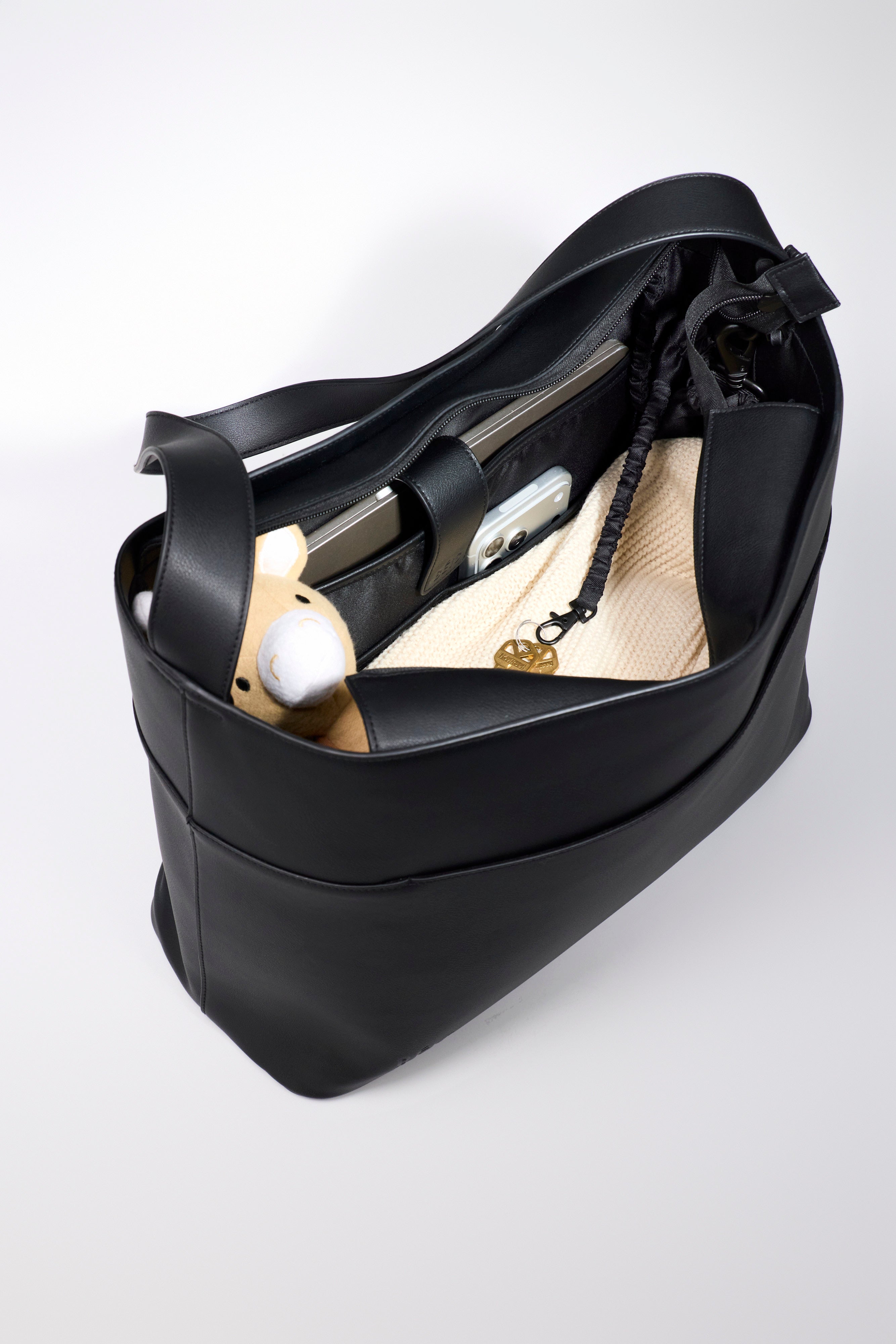 beis-diaper-tote-sac-langer-noir-cuir-vegan image 8