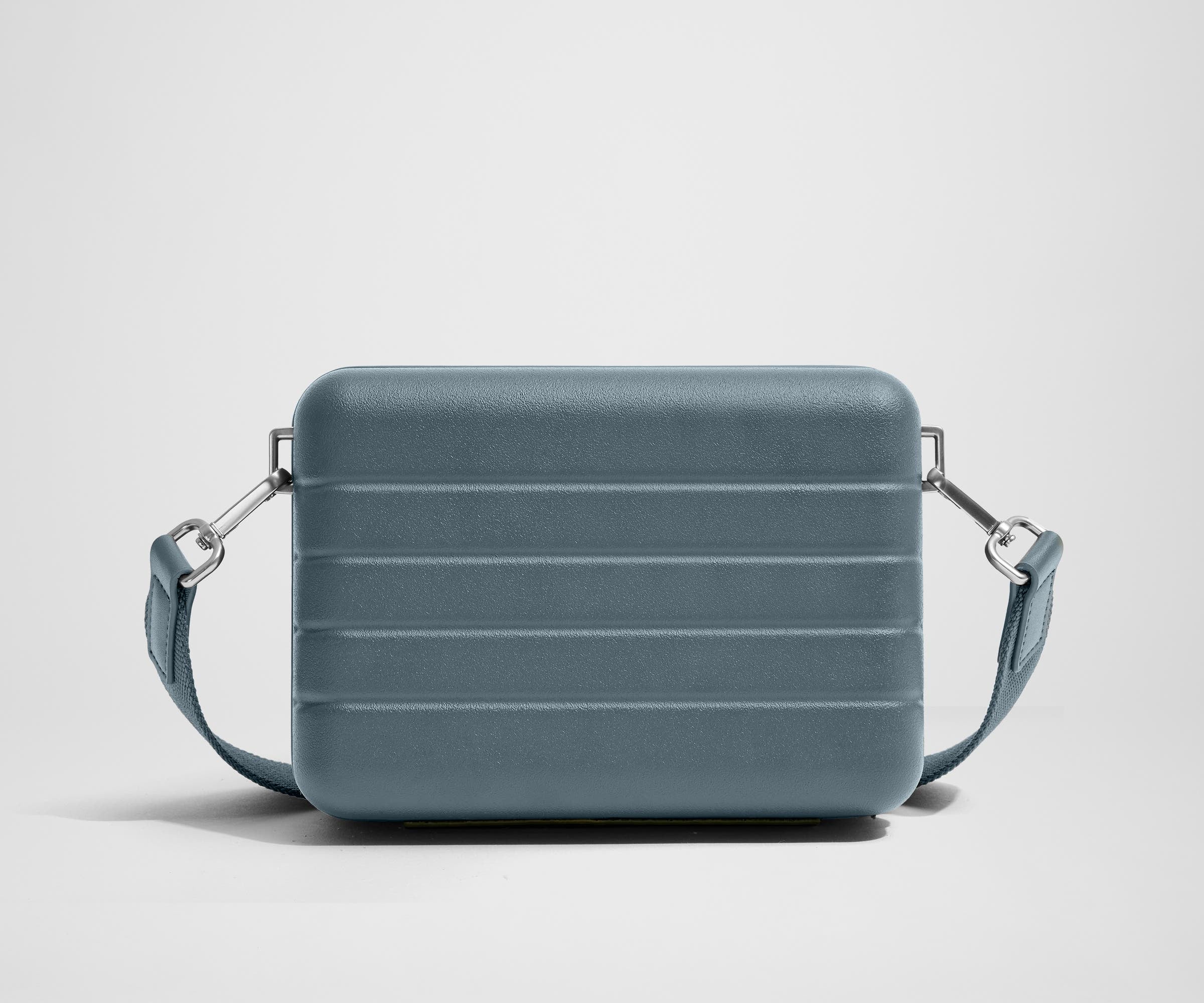 away-mini-crossbody-sac-bandouli-re-bleu-coast-rigide image 3