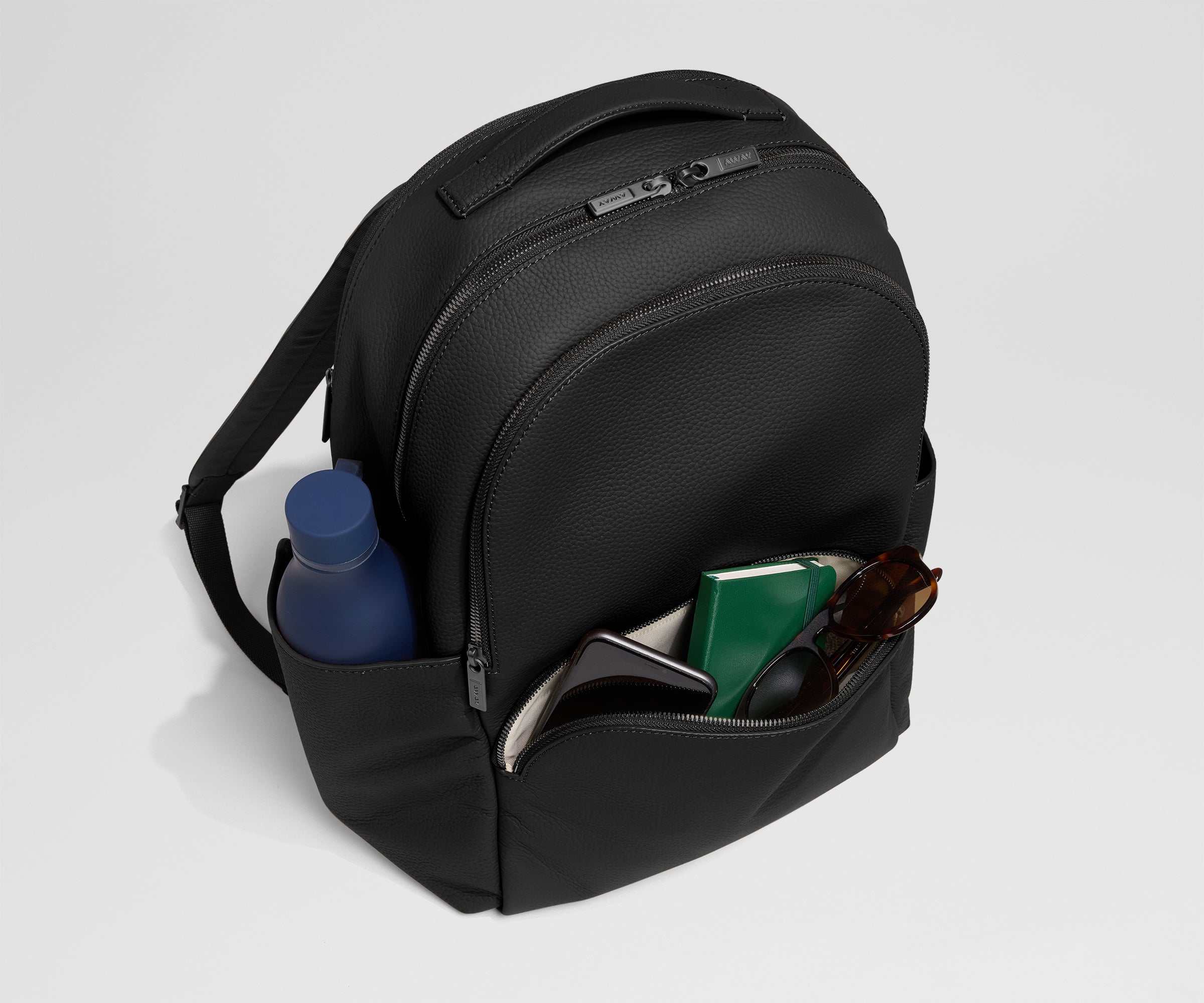 away-leather-sac-dos-cuir-noir-jet-black image 4