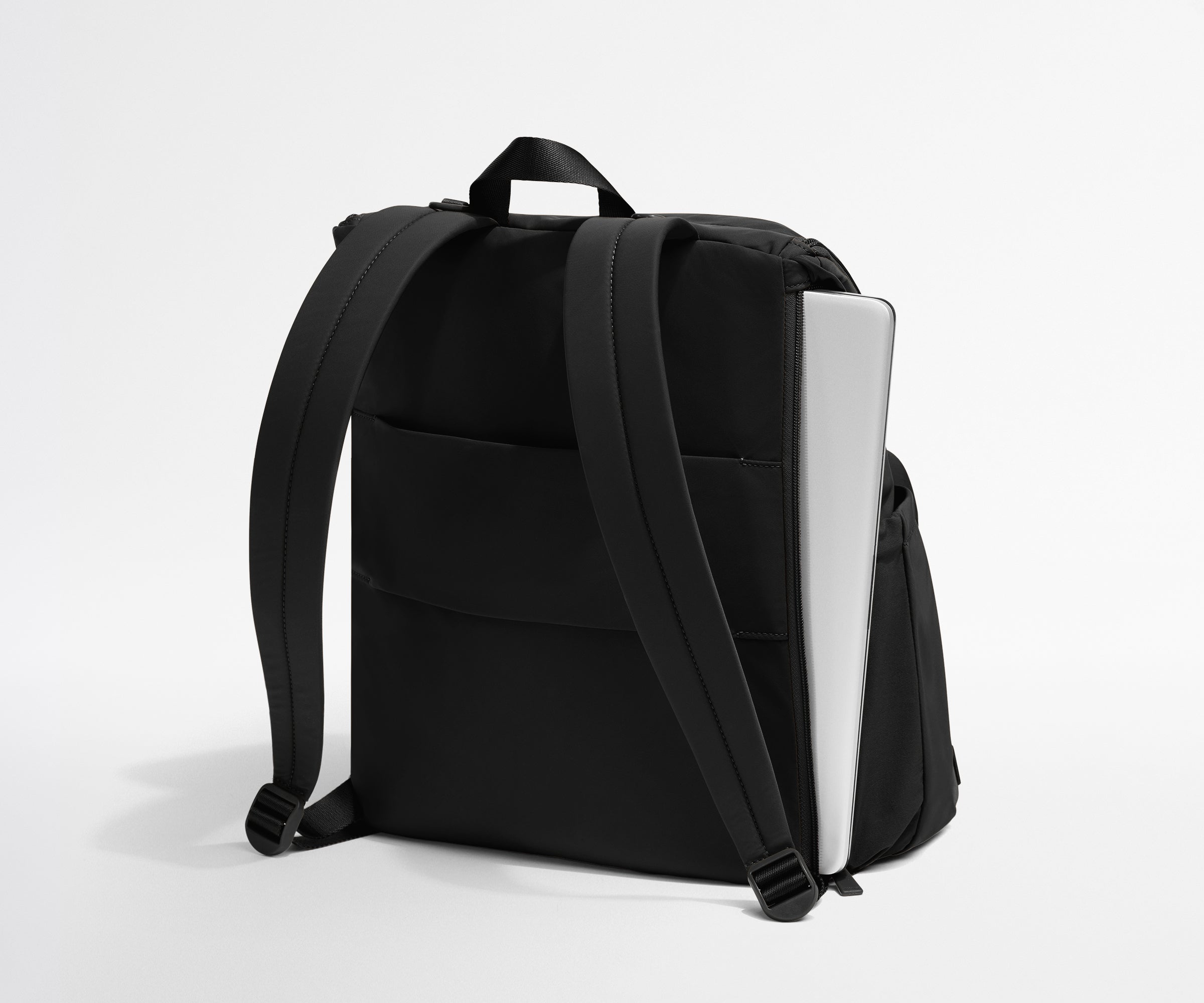 away-featherlight-diaper-backpack-sac-dos-langer-noir image 6