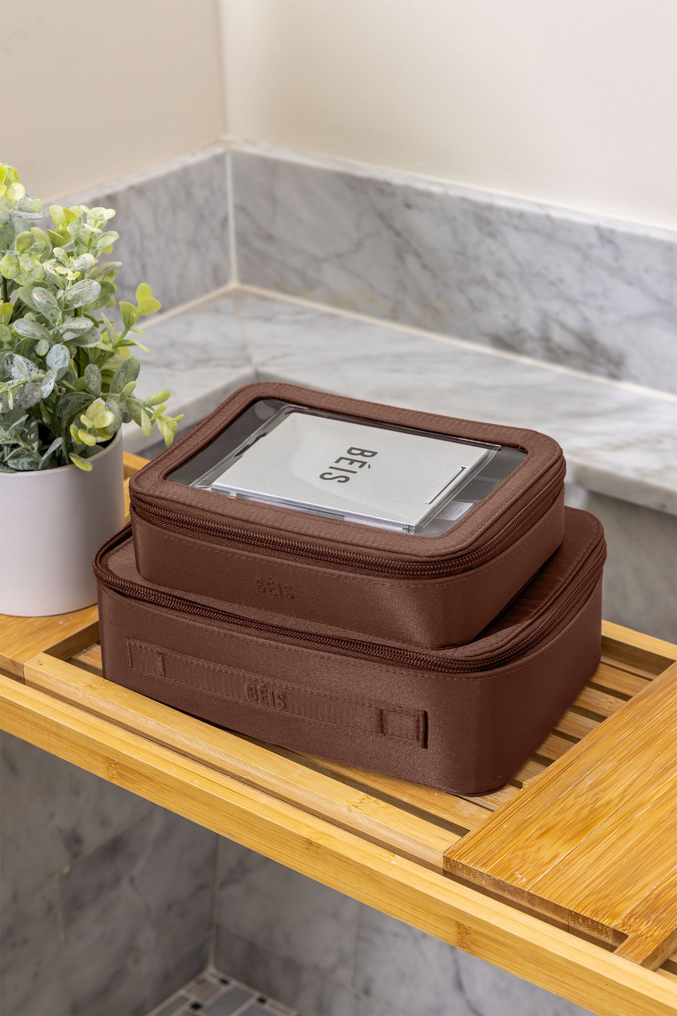 beis-in-flight-trousse-toilette-maple-miroir-avion image 5