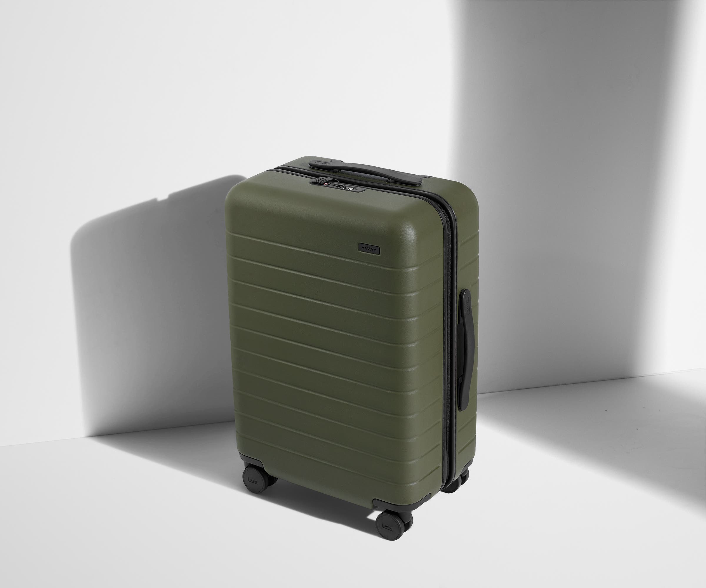 away-explorer-essentials-set-valises-cabine-et-soute image 3
