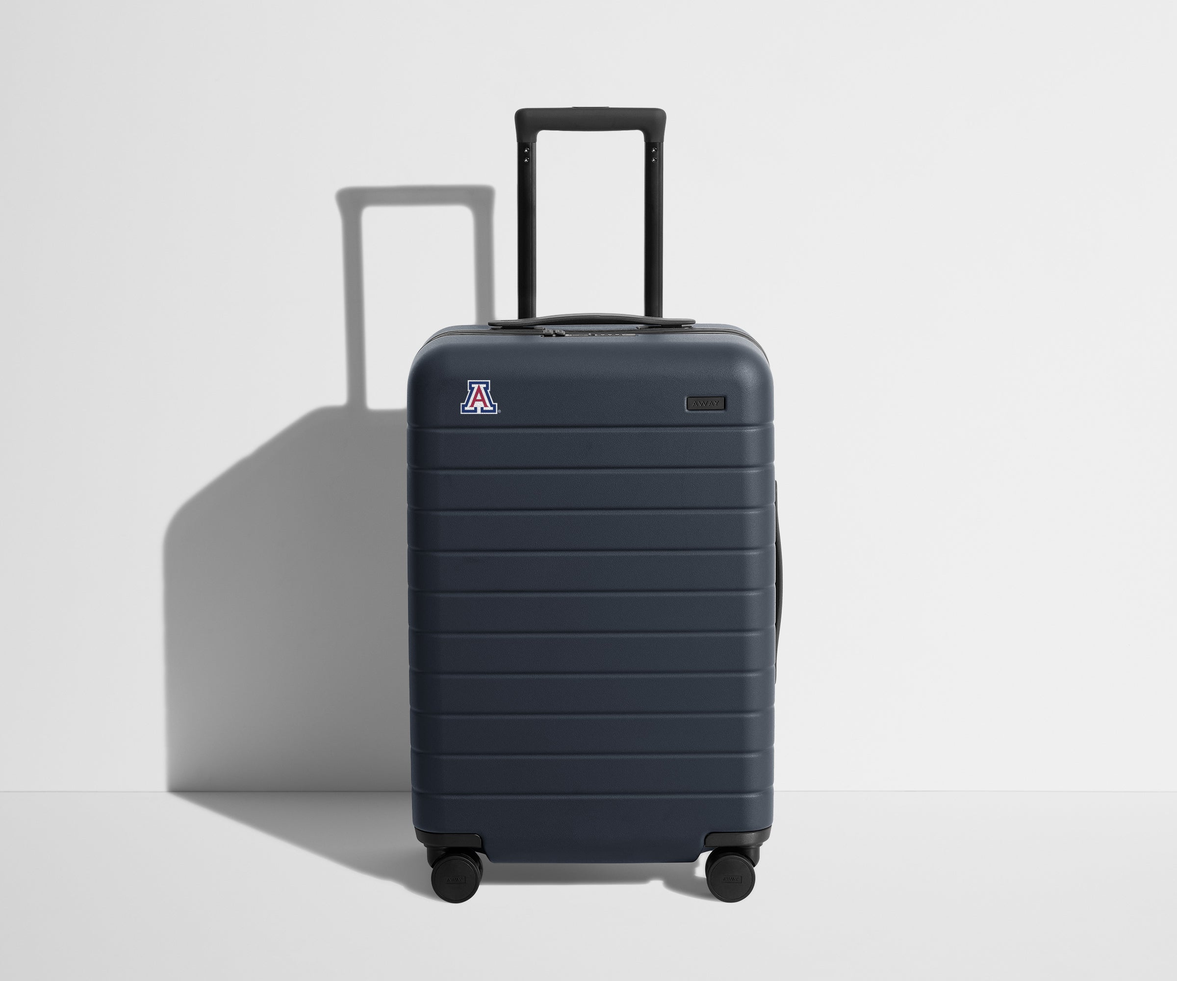 away-carry-on-bigger-valise-cabine-arizona-rigide image 1