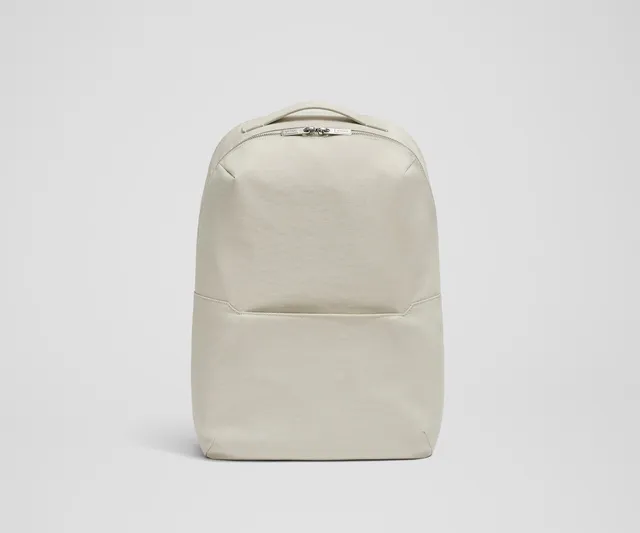 away-everywhere-zip-backpack-sac-dos-salt-white-nylon-textur image 1