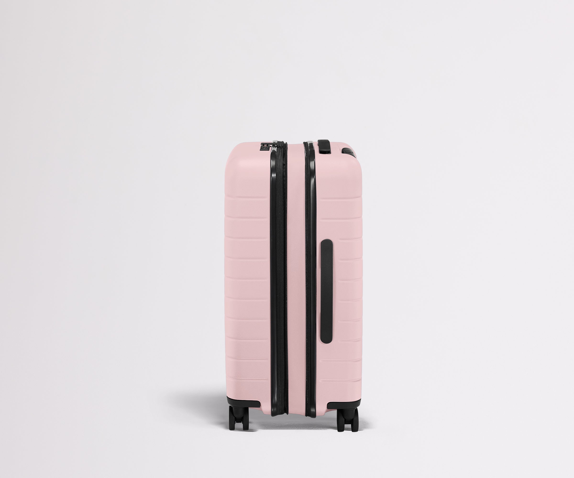 away-bigger-carry-on-flex-valise-cabine-blush-pink image 3