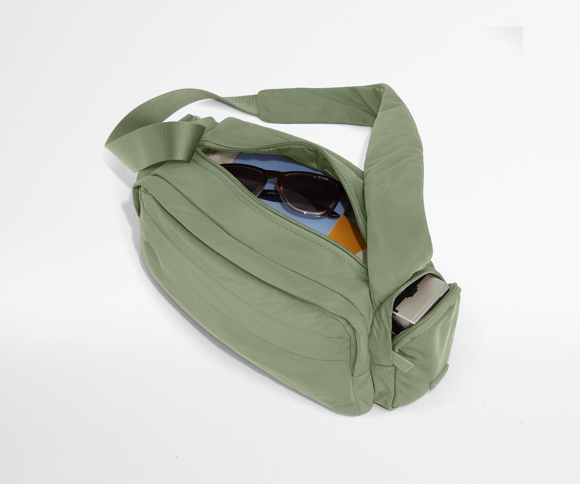 away-featherlight-cargo-pack-sac-bandouli-re-vert-sauge image 4