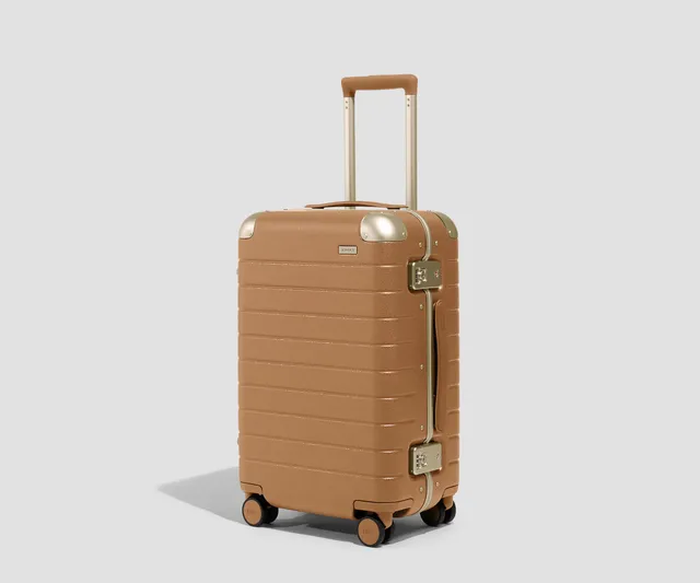 away-aluminum-edge-carry-on-valise-cabine-marron-cognac-alu image 1