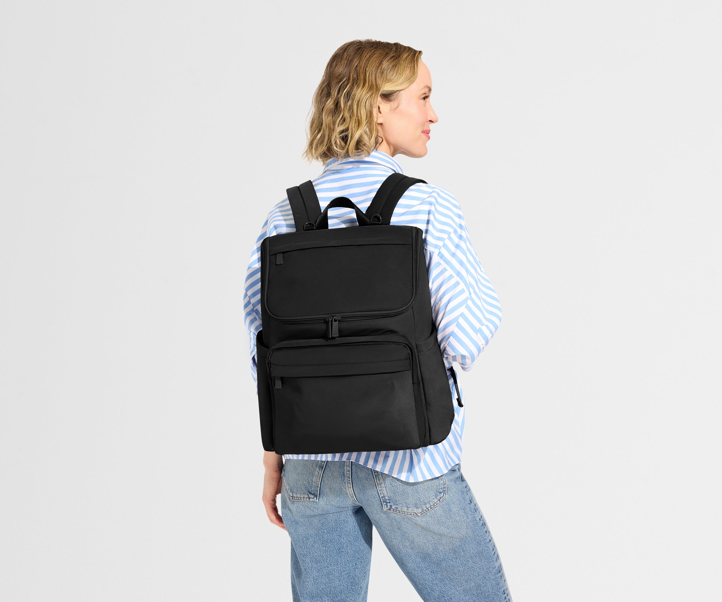 away-featherlight-diaper-backpack-sac-dos-langer-noir image 4