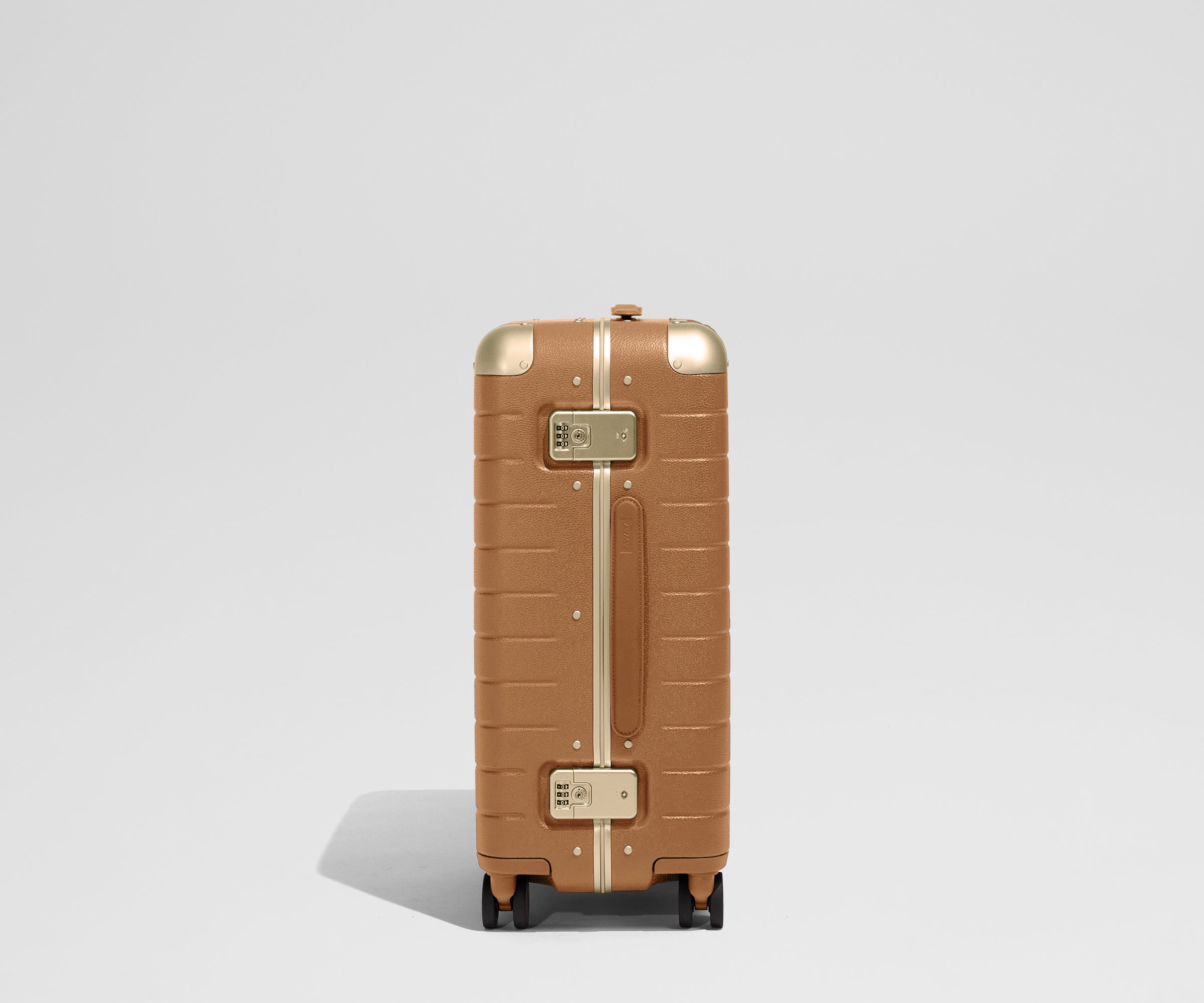 away-aluminum-edge-bigger-valise-cabine-cognac-alu image 3