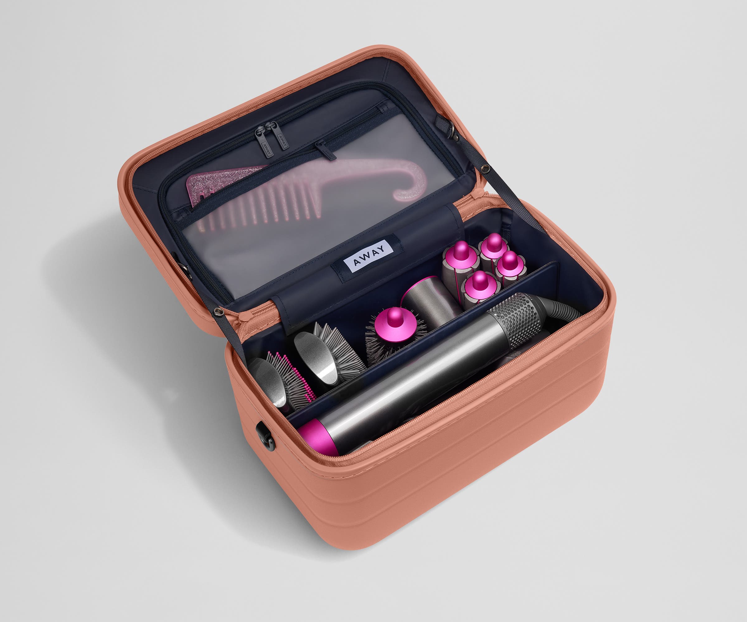 away-the-train-case-trousse-de-toilette-clay-pink-rigide image 4