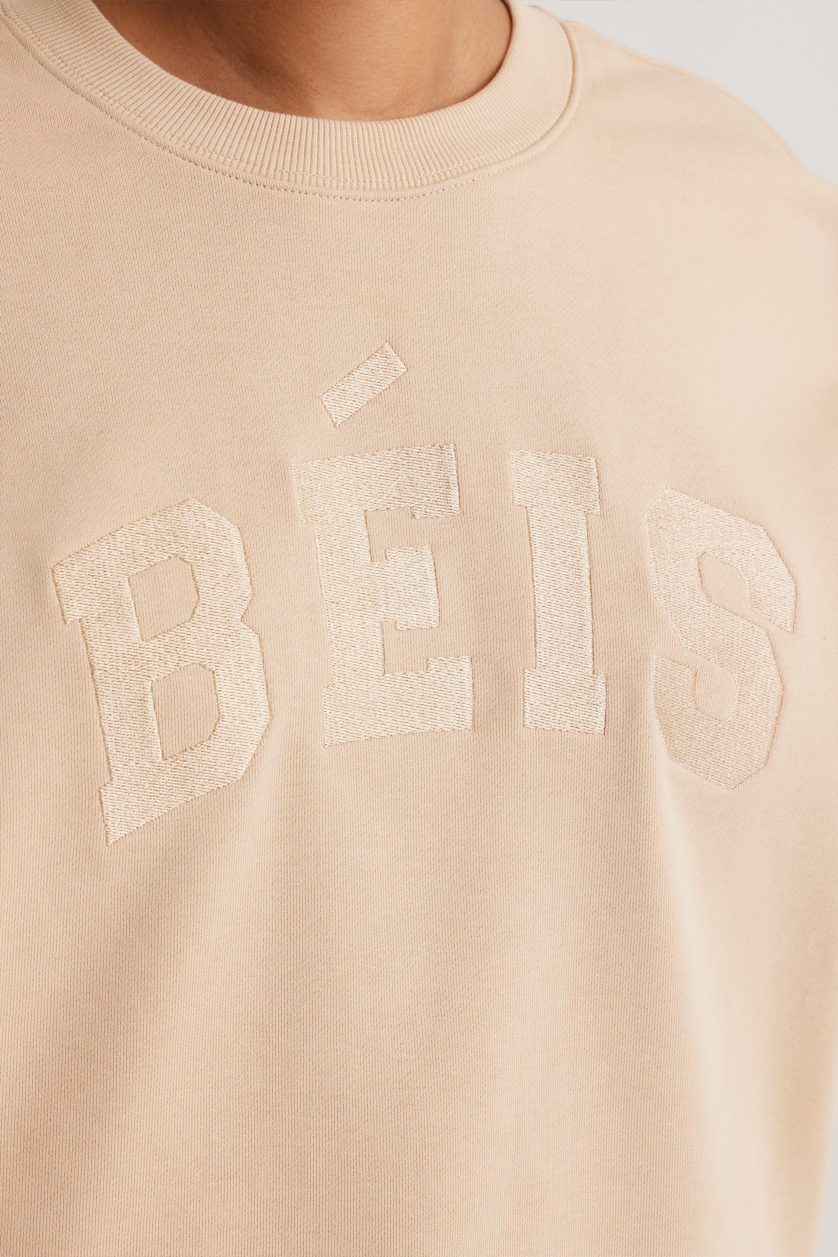 beis-the-sweatshirt-sweat-beige-taille-m-poches-zipp-es image 6