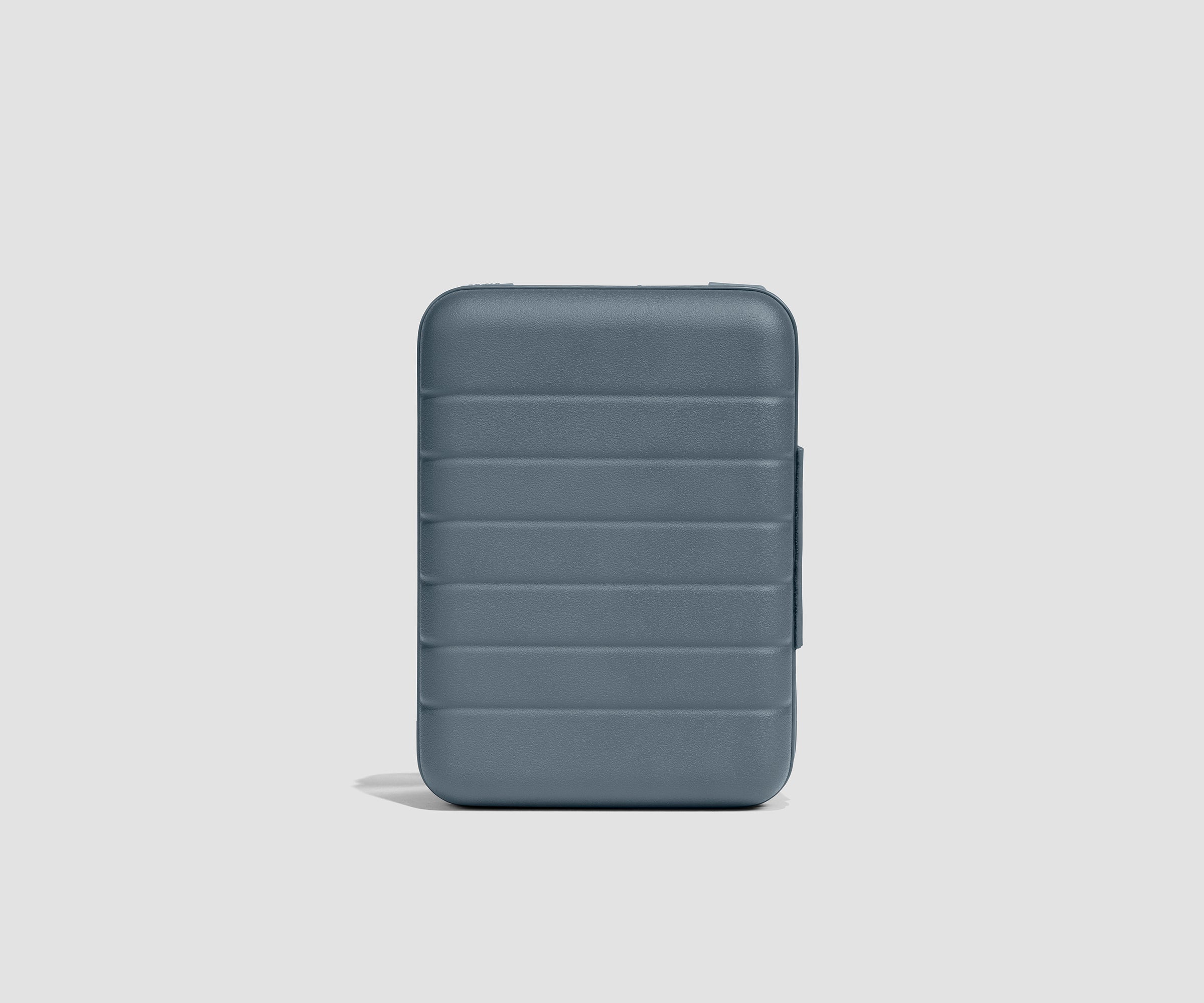 away-mini-tech-case-pochette-tech-coast-blue image 4