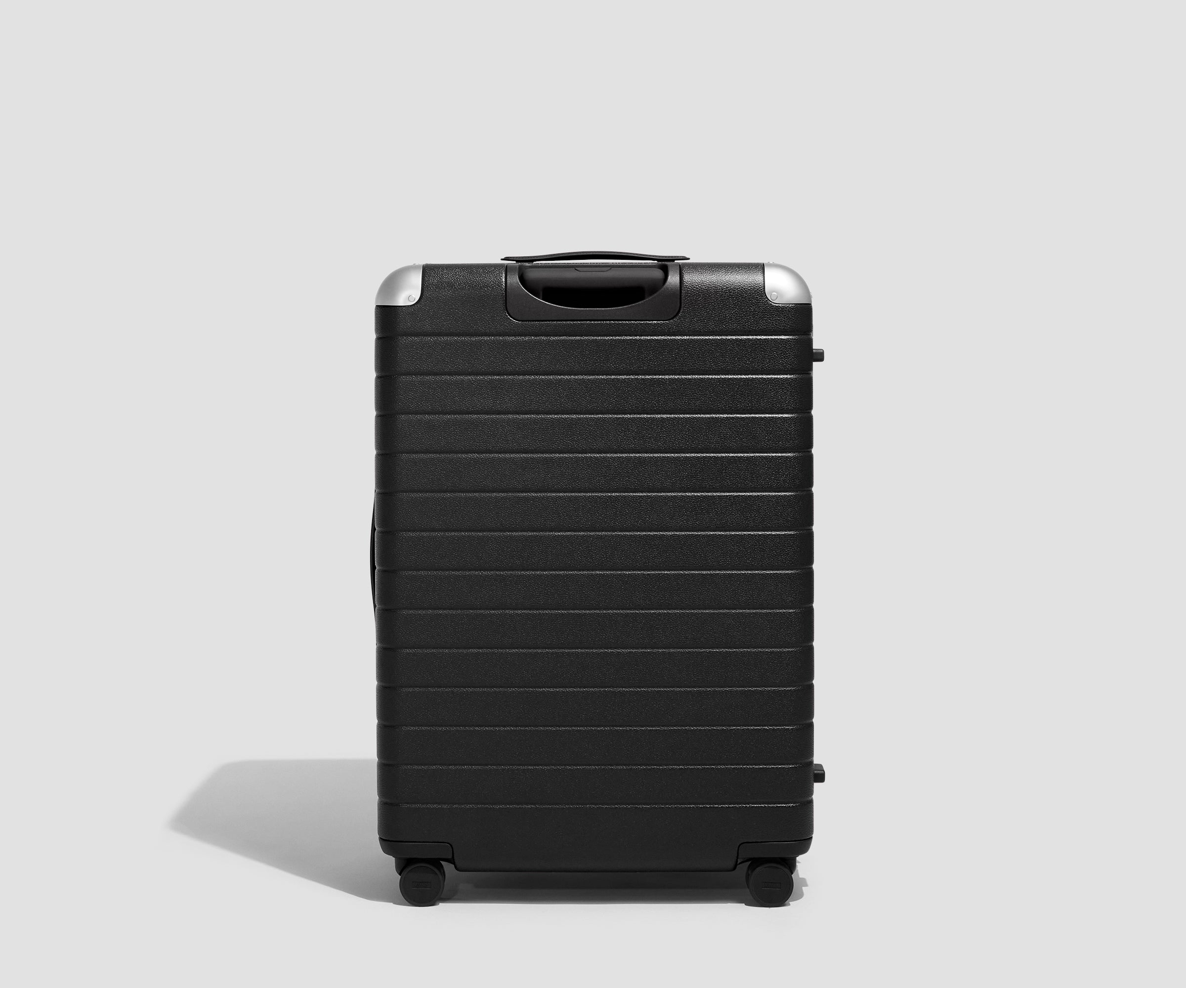 away-aluminum-edge-large-valise-soute-jet-black-2-semaines image 6
