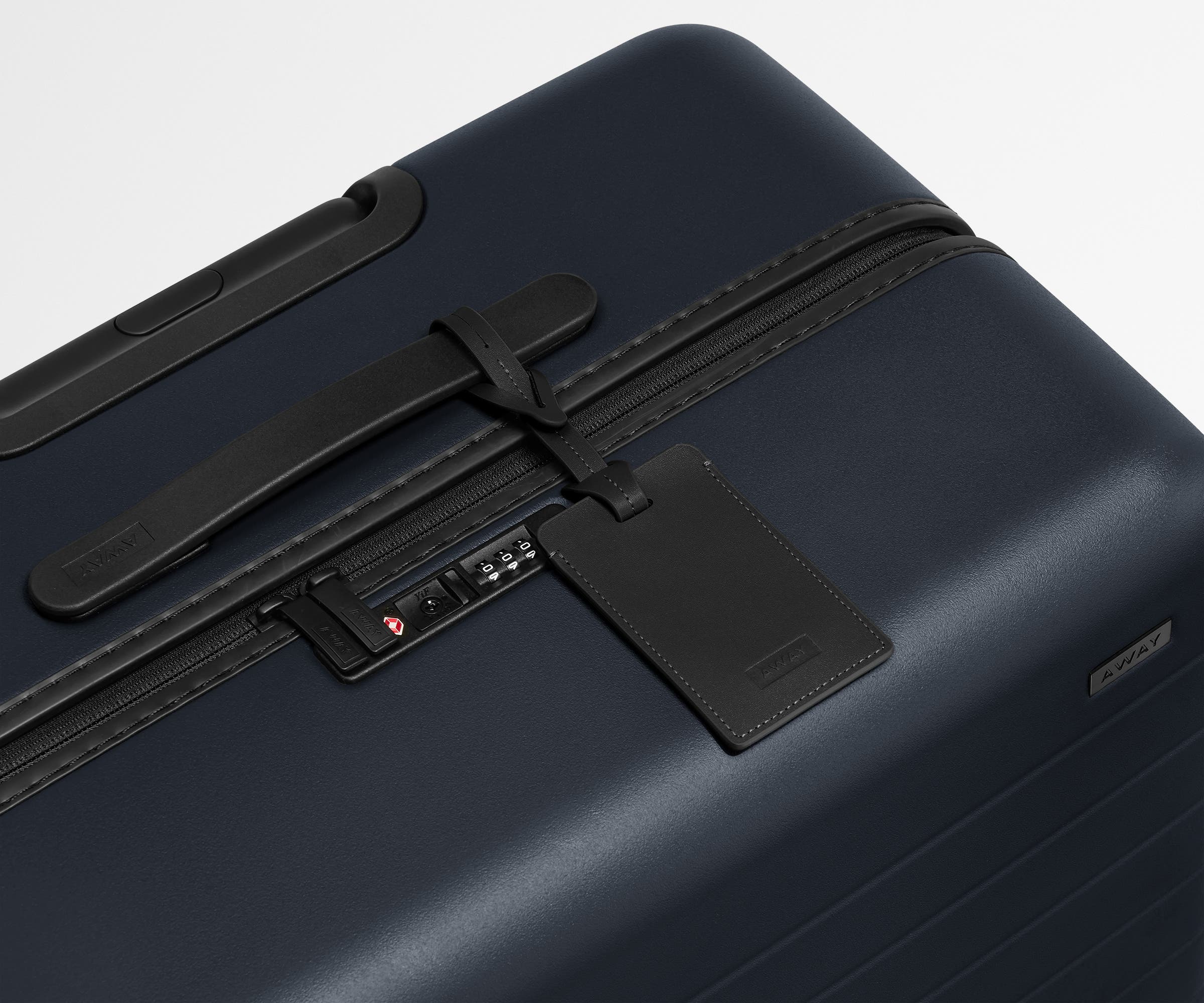 away-medium-valise-soute-bleue-navy-blue image 8