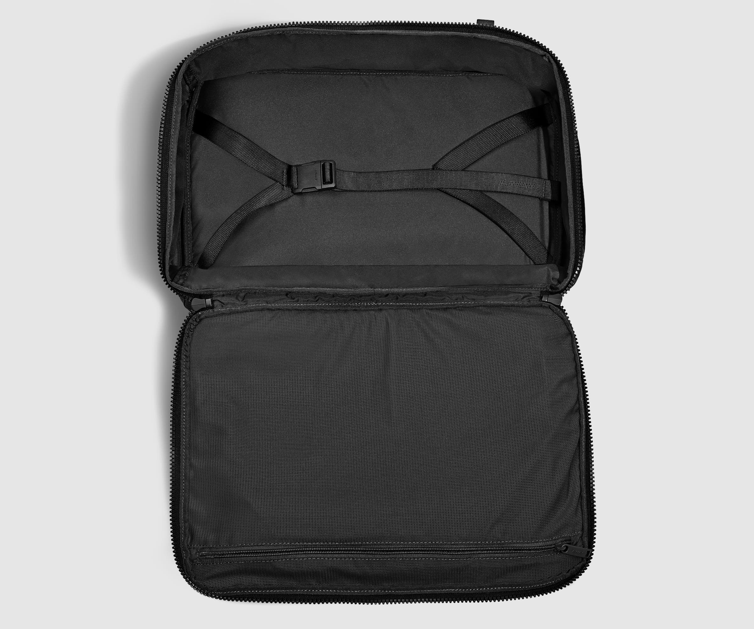 away-active-convertible-backpack-sac-dos-25l-jet-black image 6