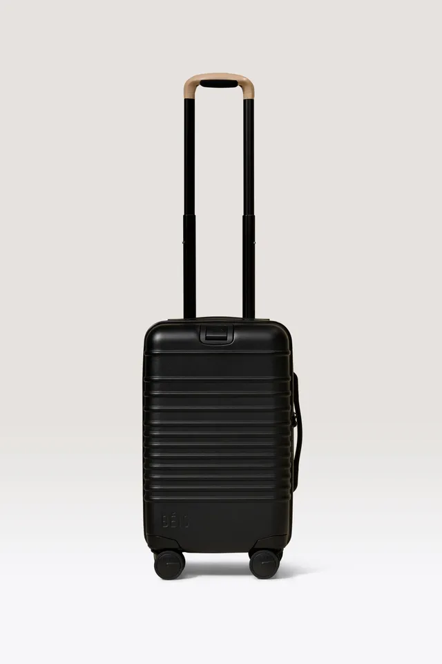beis-carry-on-small-valise-cabine-noire-personnalis-e image 1