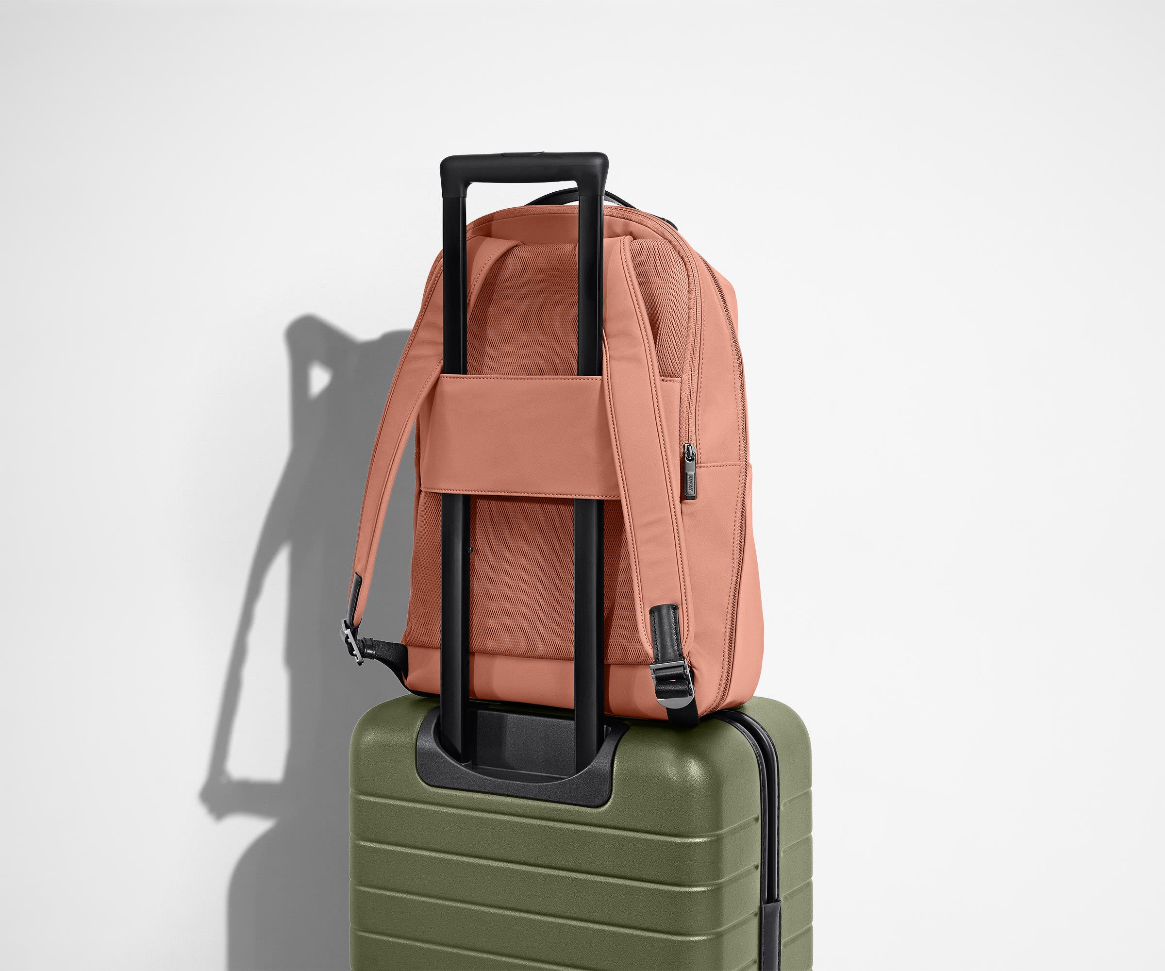 away-everywhere-zip-sac-dos-clay-pink-16 image 7