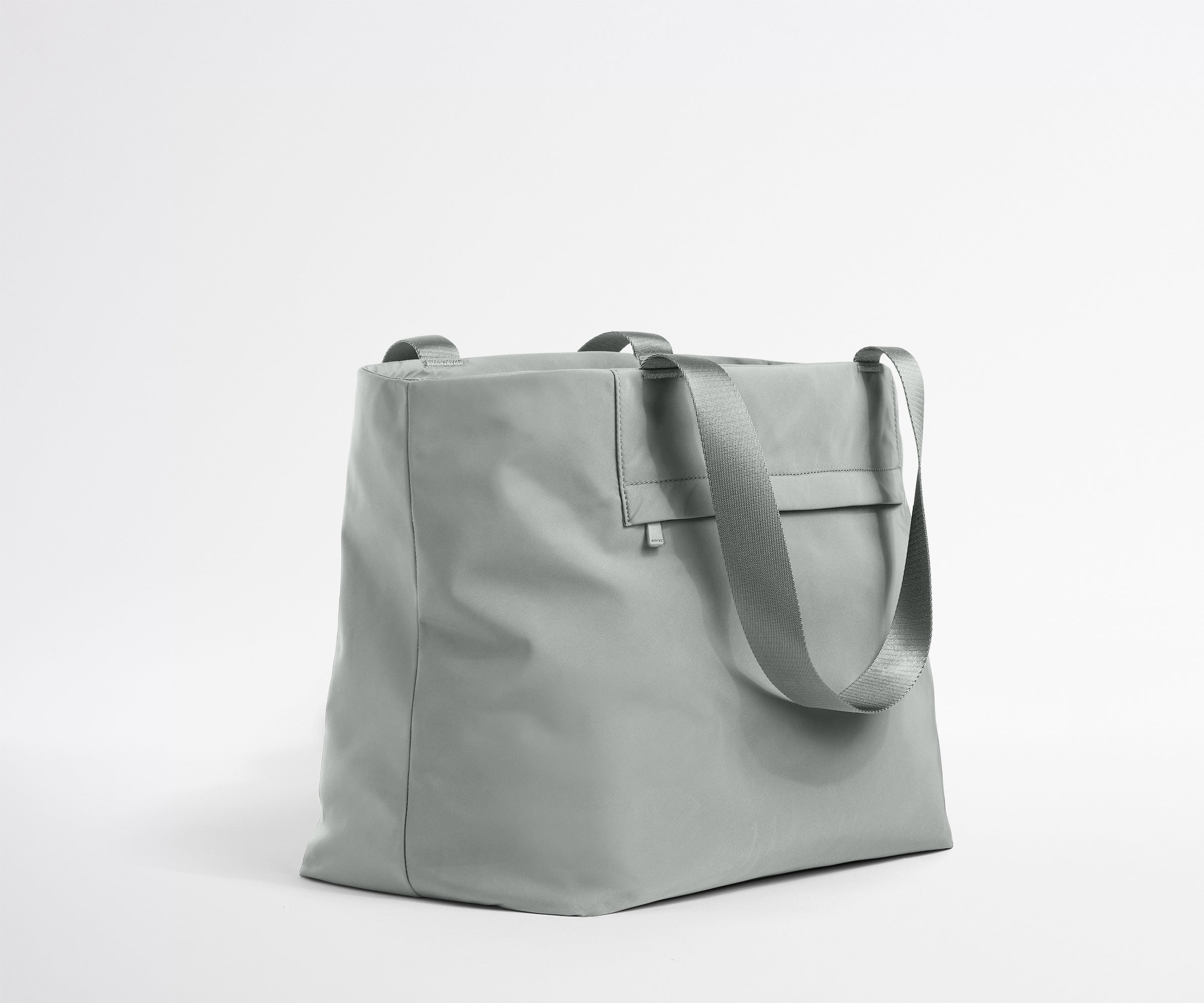 away-featherlight-tote-sac-tote-nordic-gray-ordinateur-16 image 2