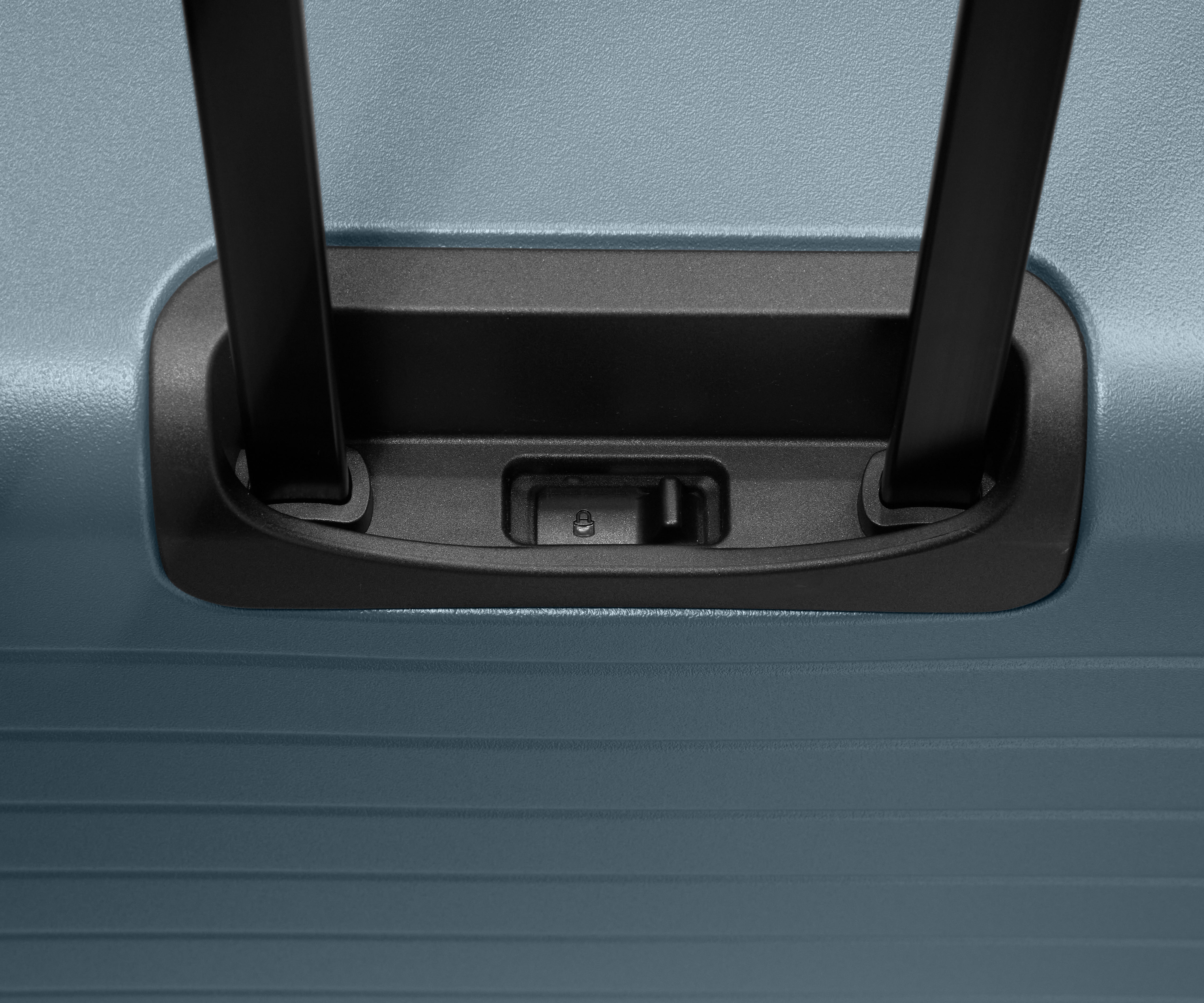 away-topside-medium-trunk-valise-soute-coast-blue-frein image 5