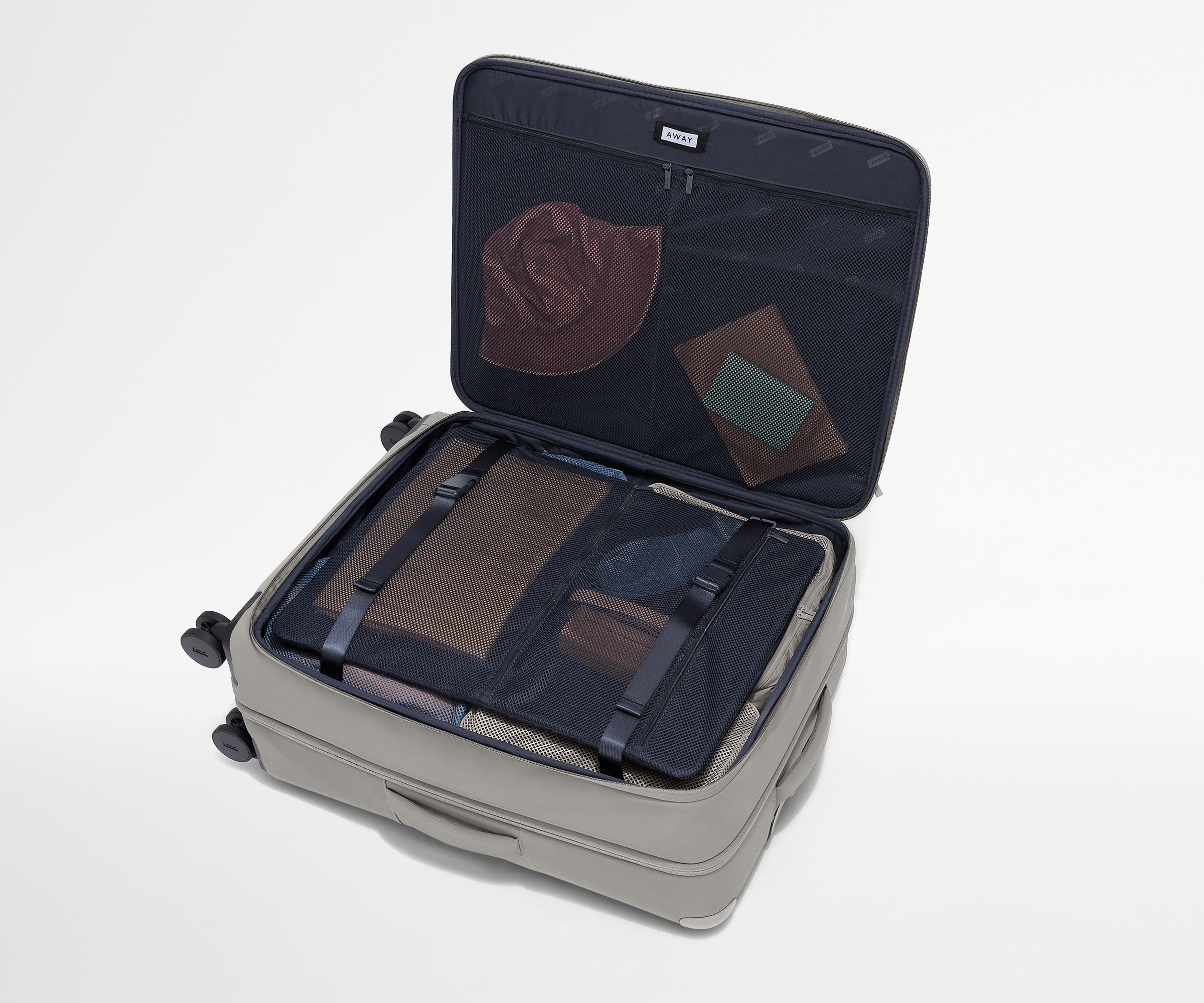 away-softside-large-valise-soute-gris-nuage-souple image 5