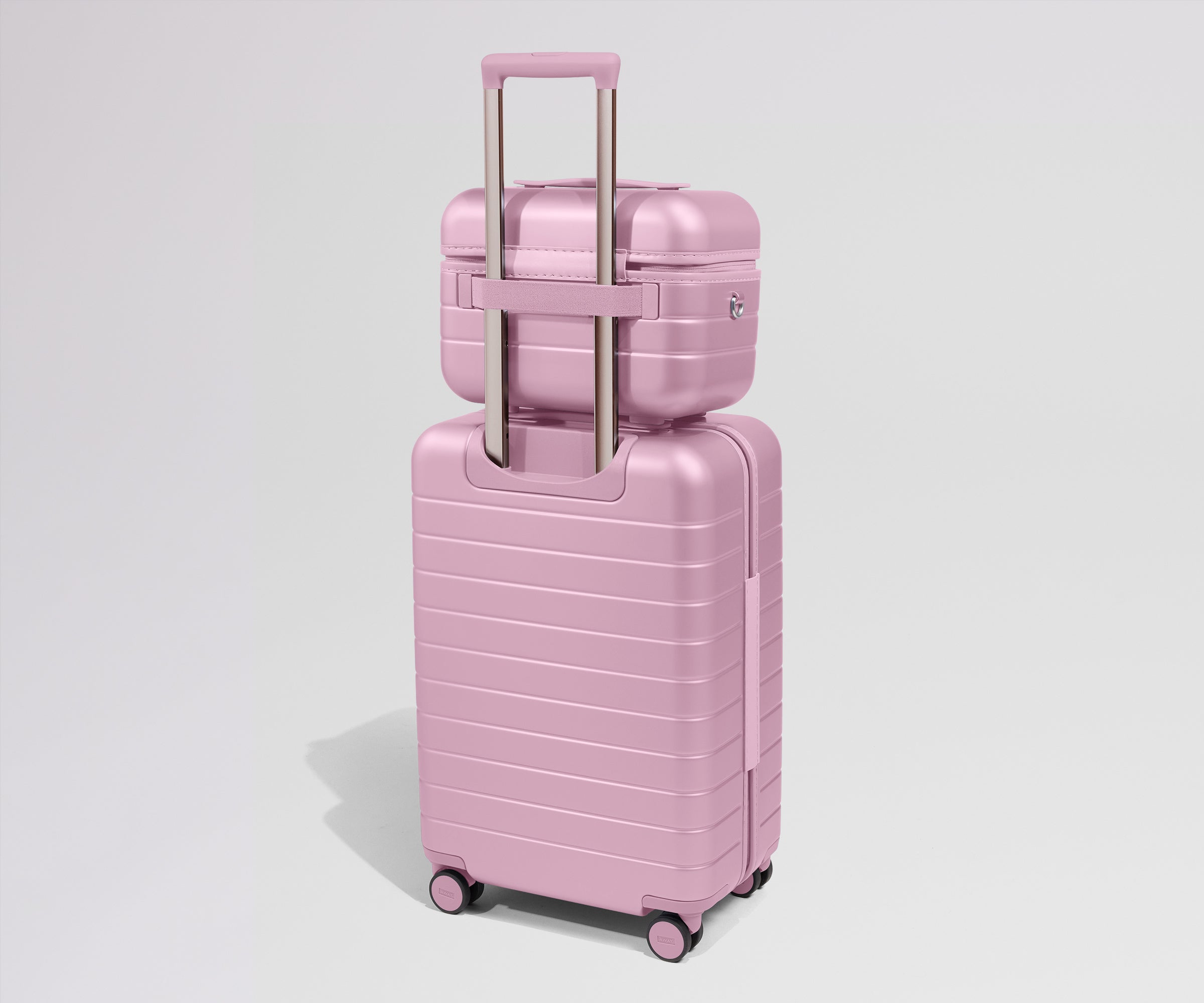 away-train-case-vanity-rigide-glacial-pink-polycarbonate image 4