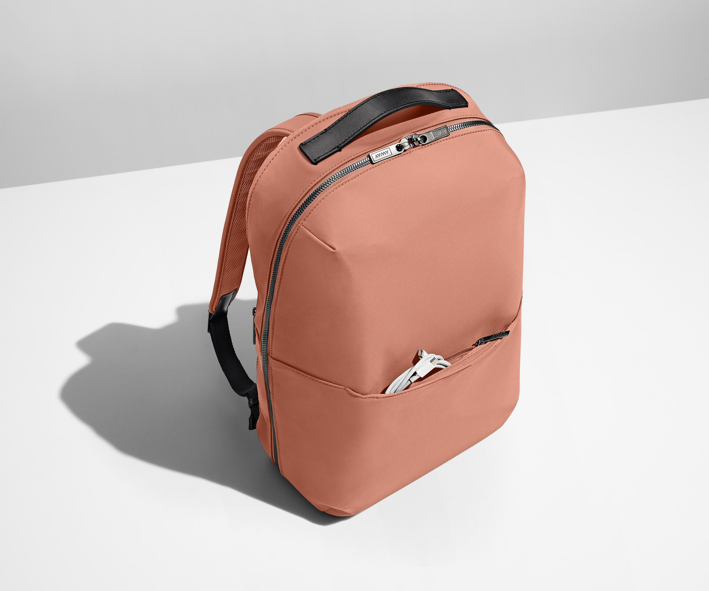 away-everywhere-zip-sac-dos-clay-pink-16 image 4